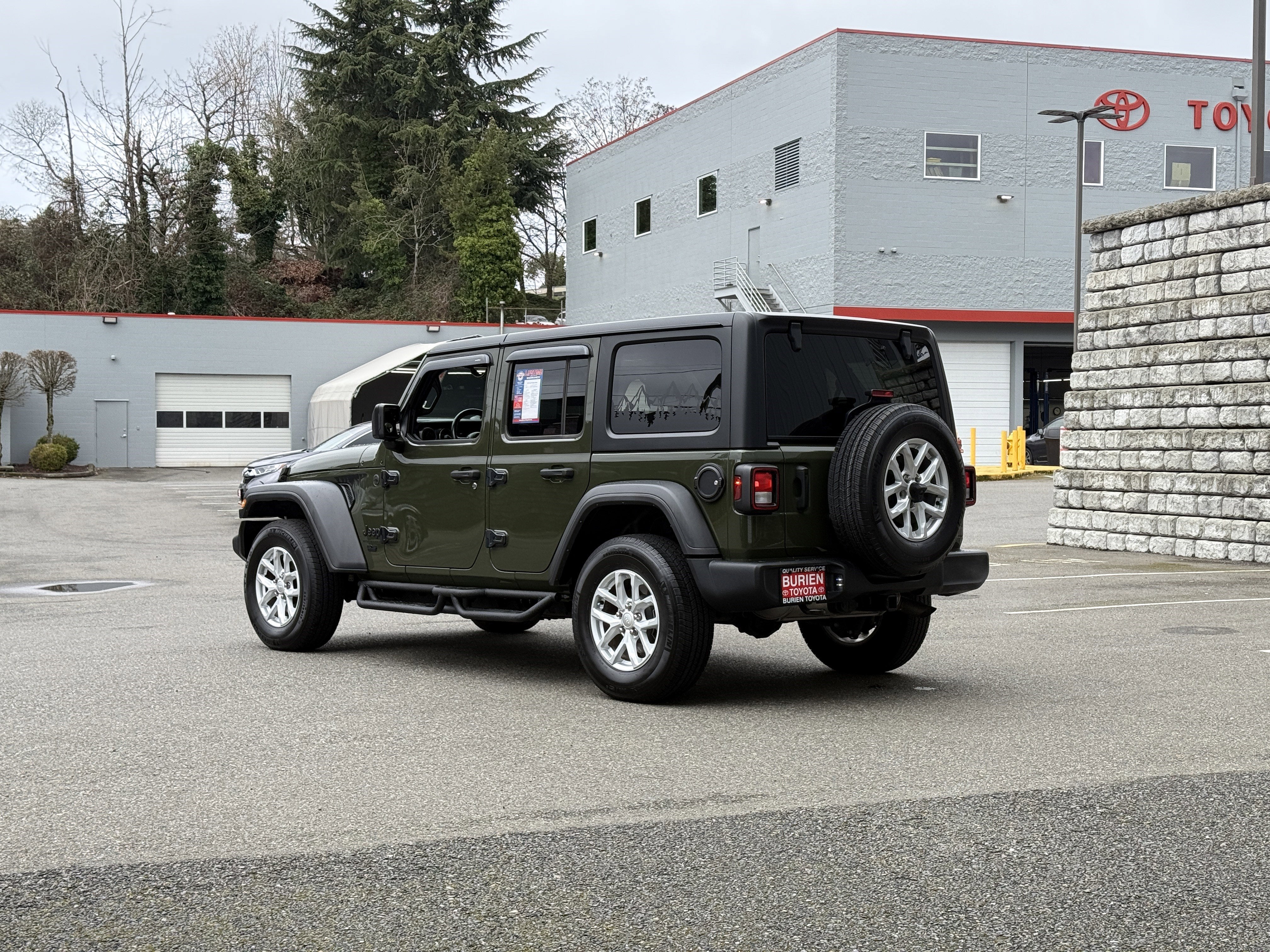 2023 Jeep Wrangler Sport