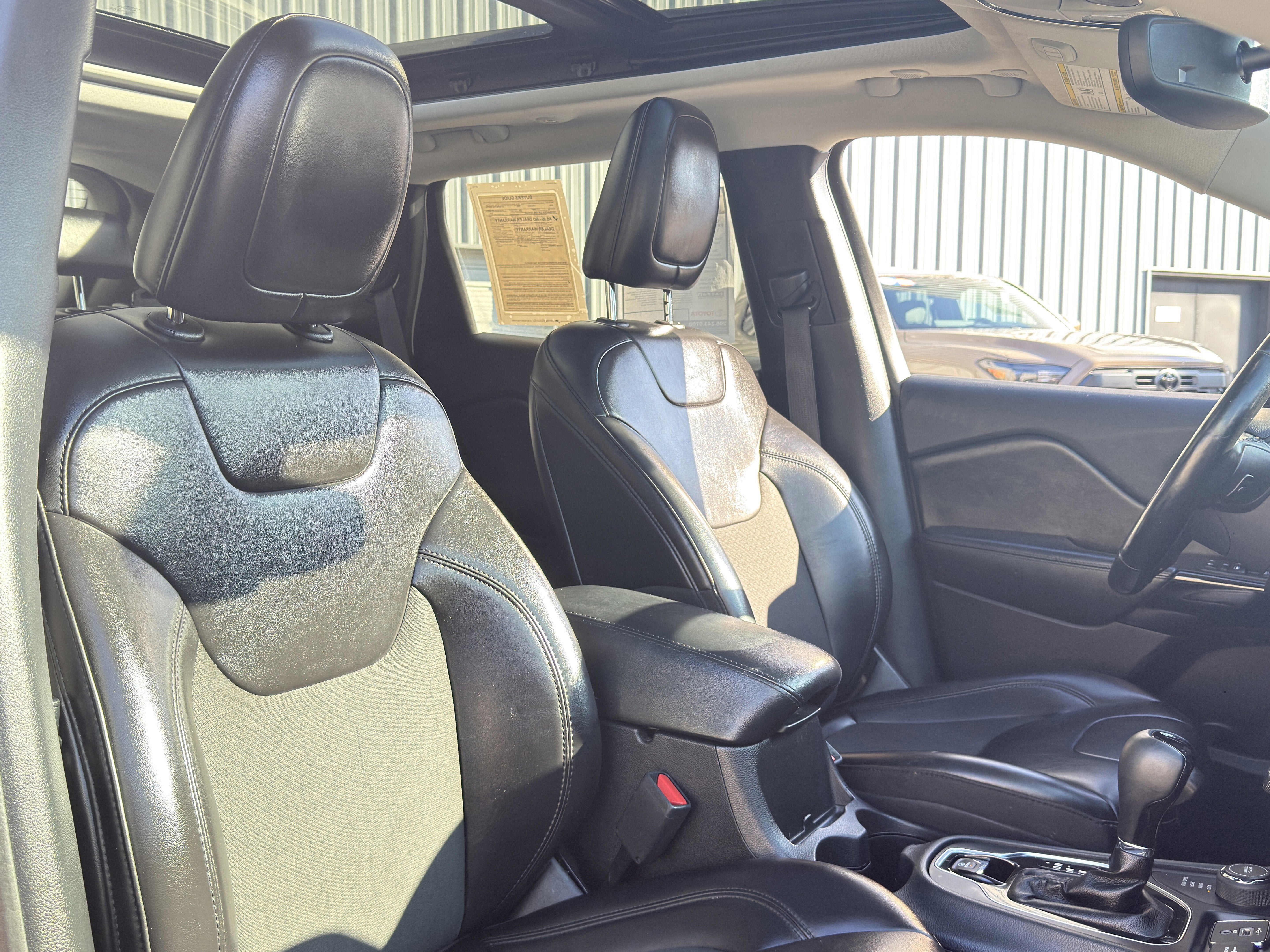 2020 Jeep Cherokee Altitude