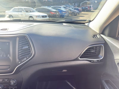 2020 Jeep Cherokee Altitude