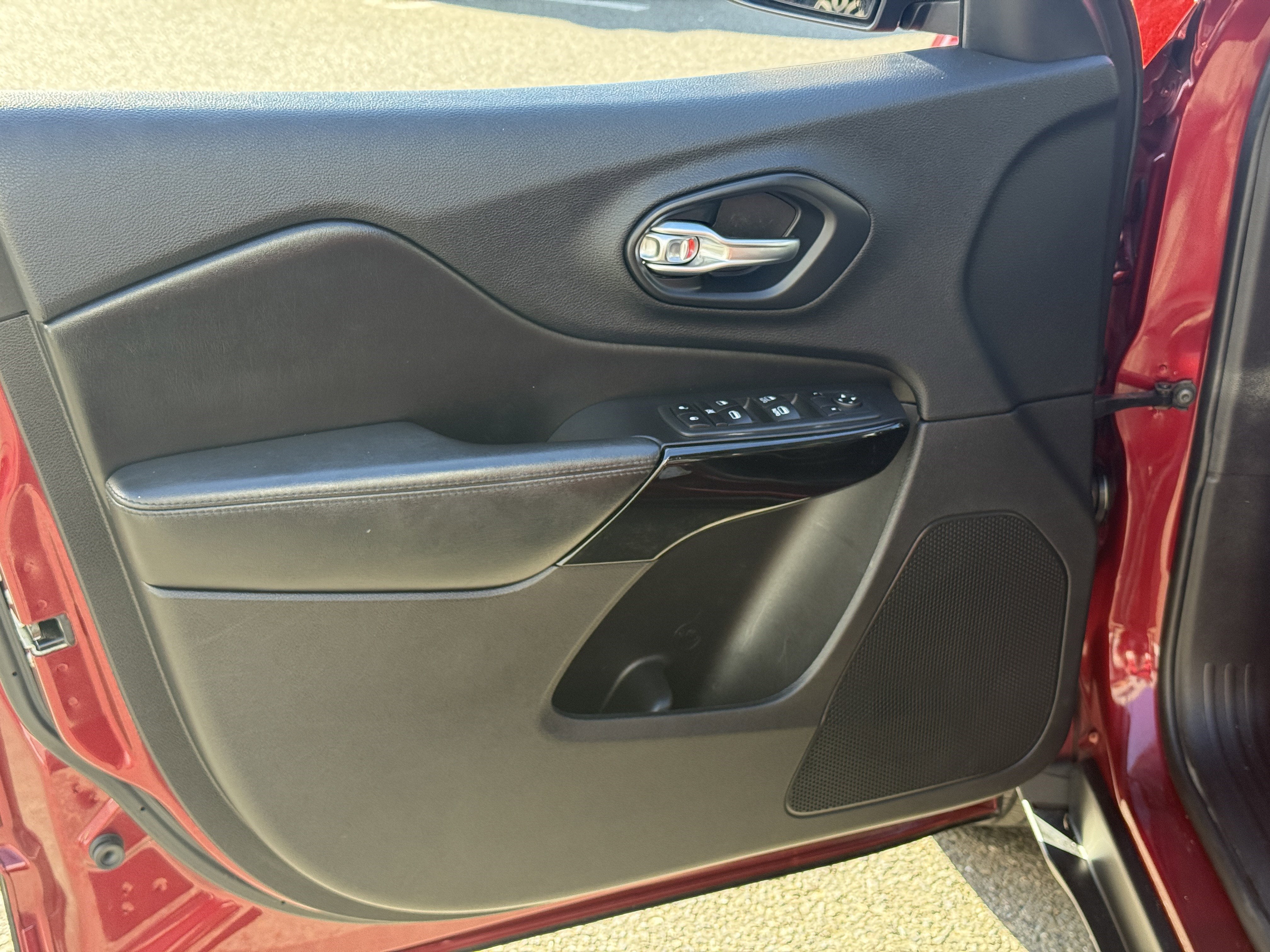 2020 Jeep Cherokee Altitude