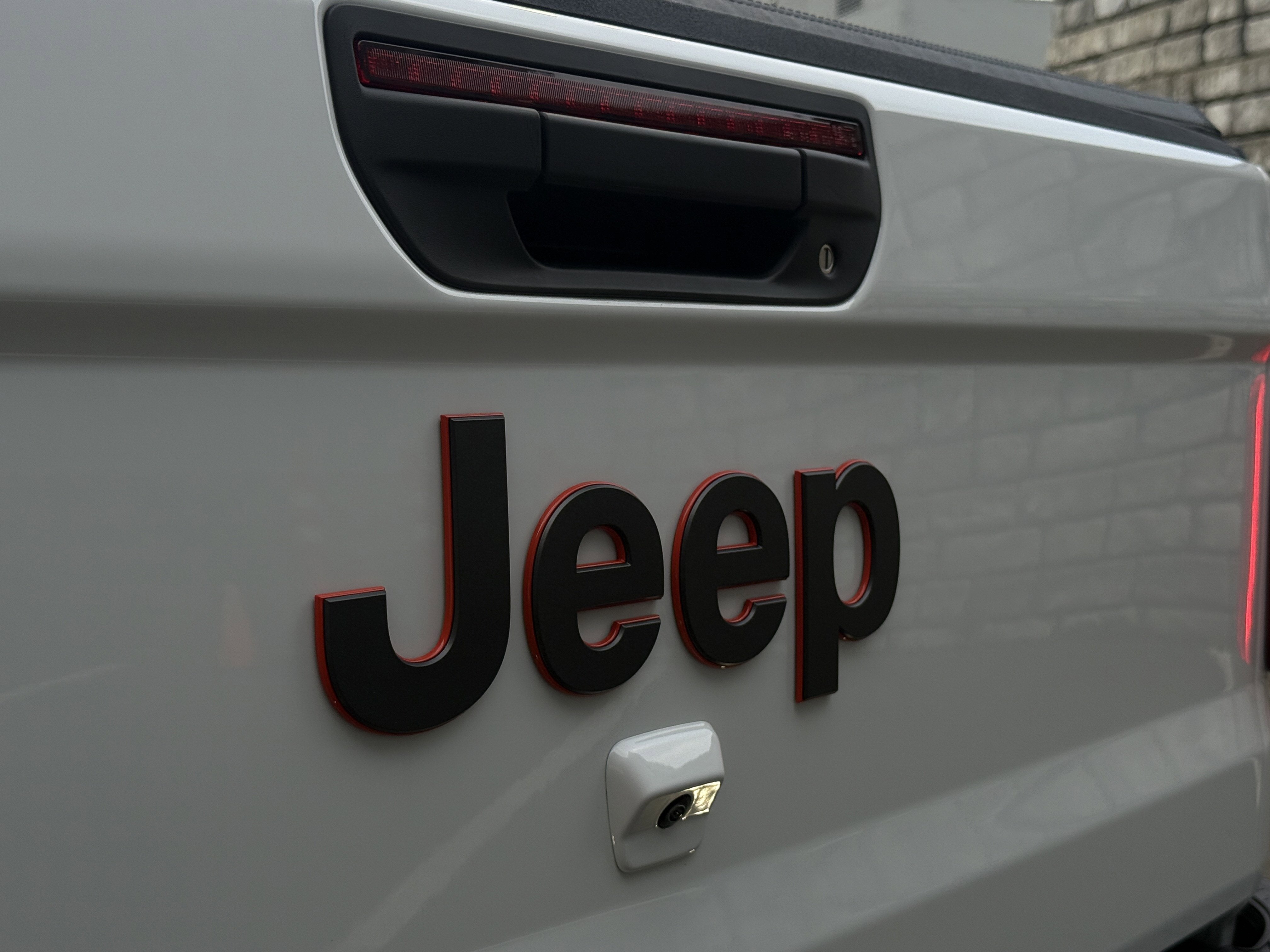 2025 Jeep Gladiator Mojave X