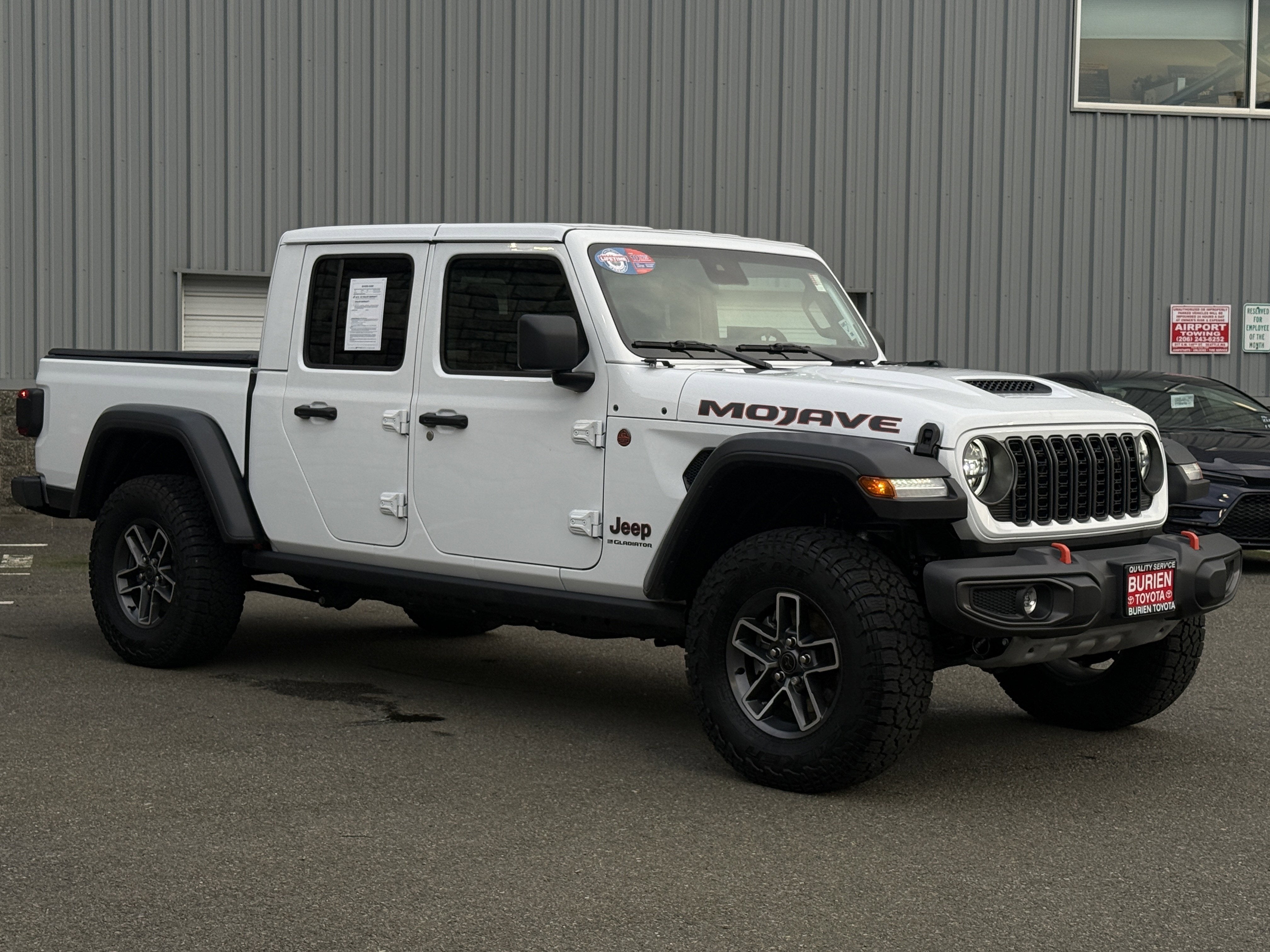 2025 Jeep Gladiator Mojave X