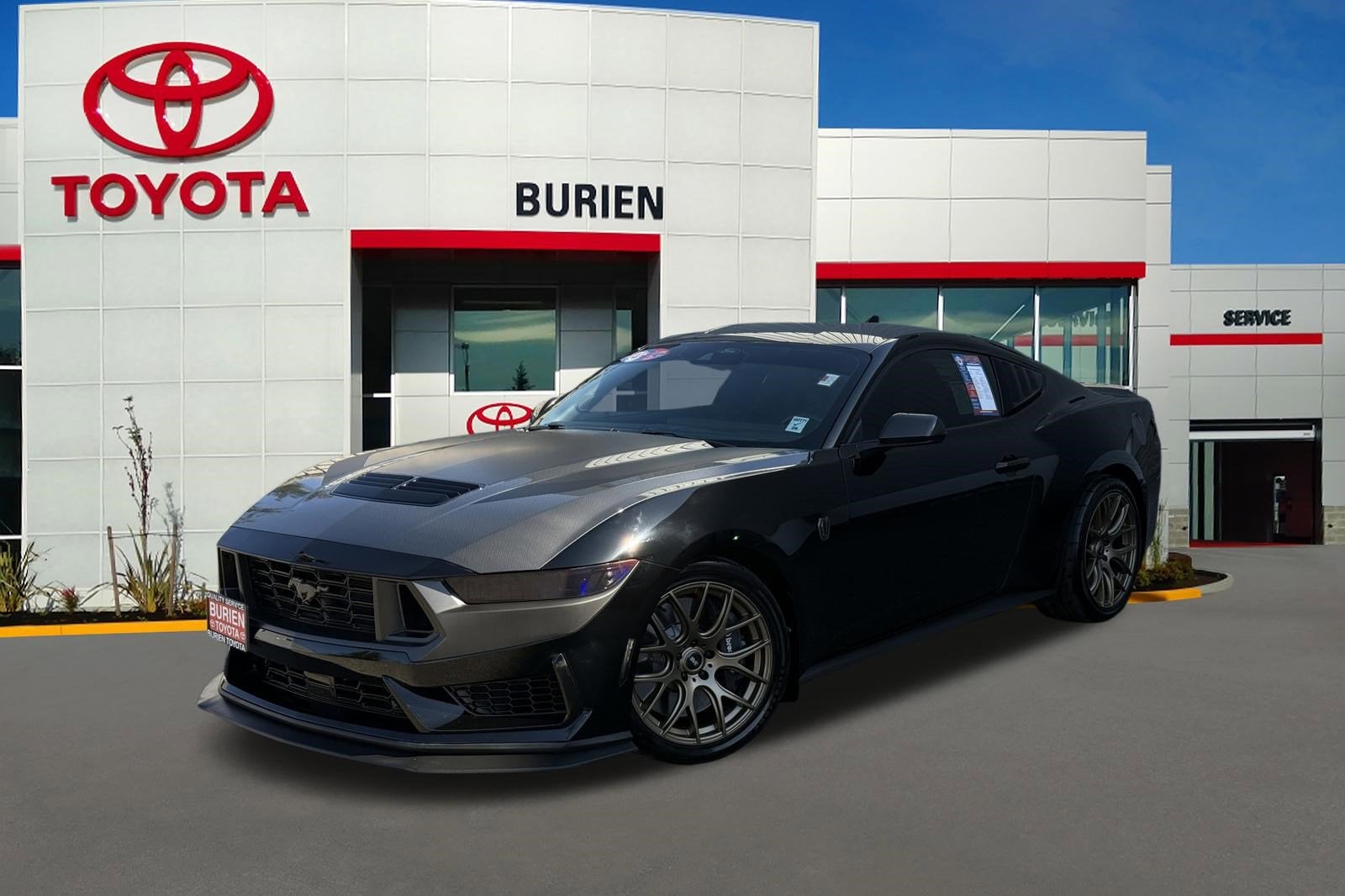 2024 Ford Mustang Dark Horse