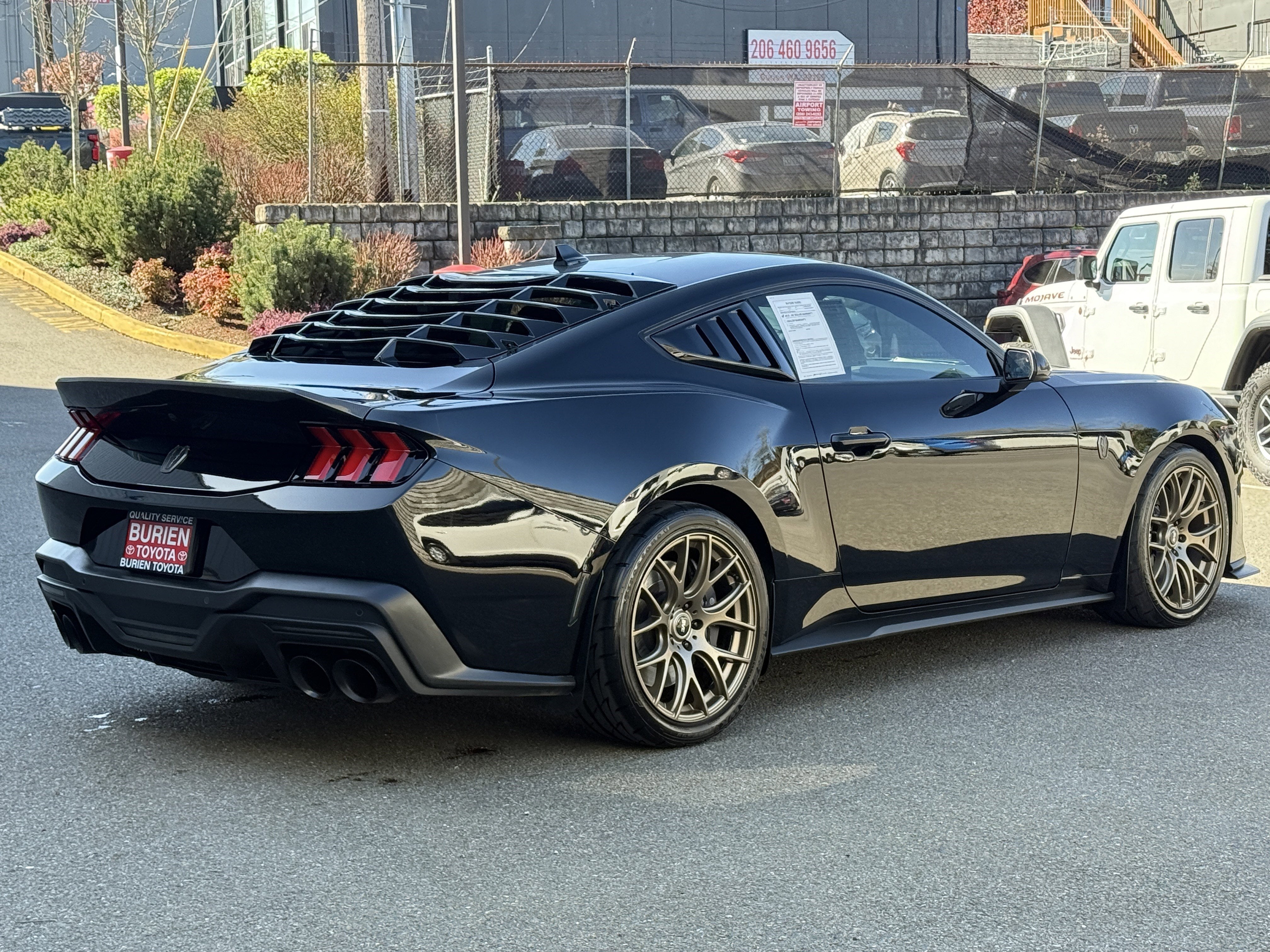 2024 Ford Mustang Dark Horse
