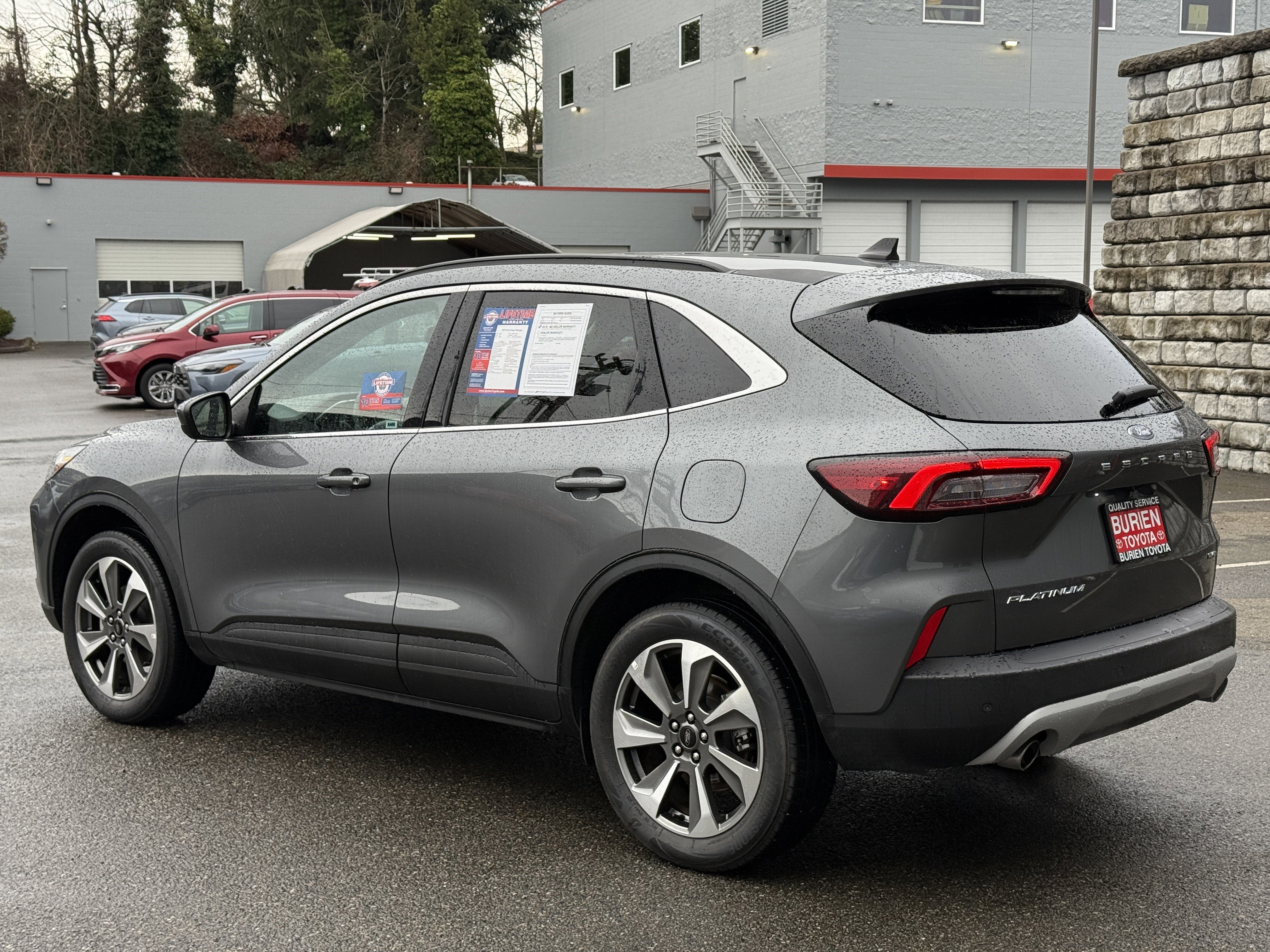 2025 Ford Escape Platinum