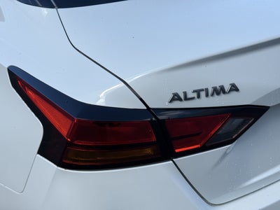 2025 Nissan Altima 2.5 SR