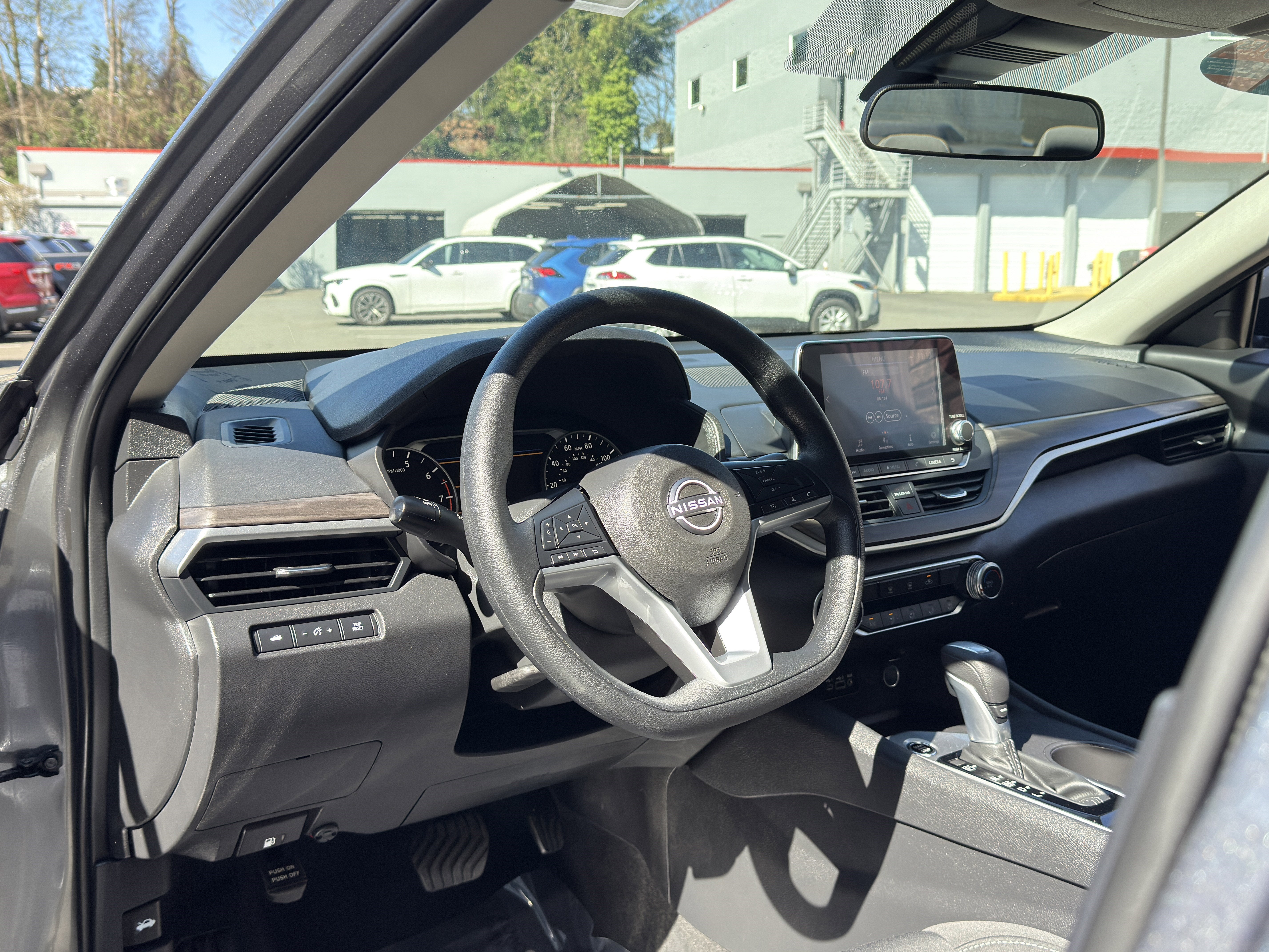 2025 Nissan Altima 2.5 SV