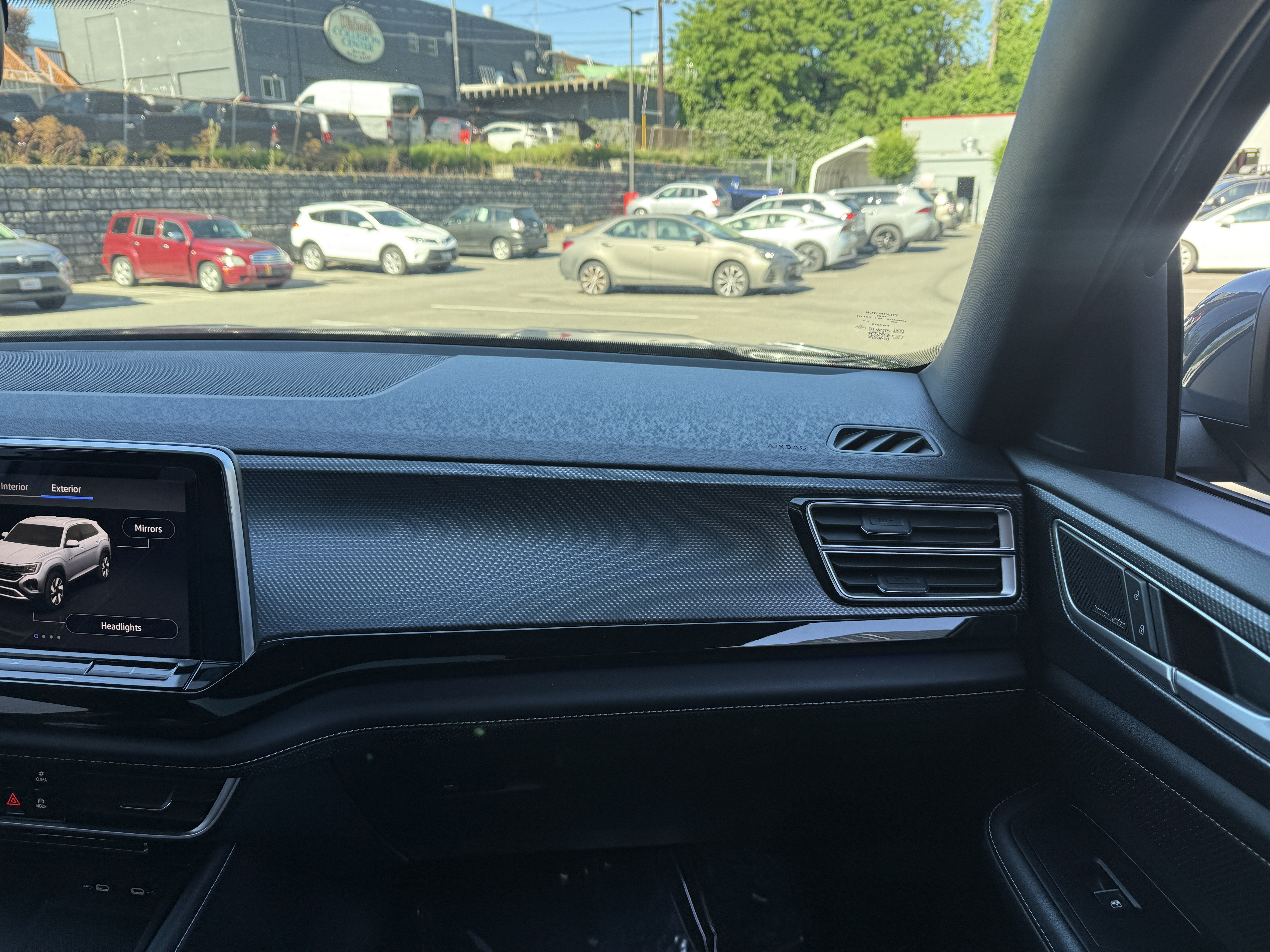 2024 Volkswagen Atlas Cross Sport SEL Premium R-Line 4Motion