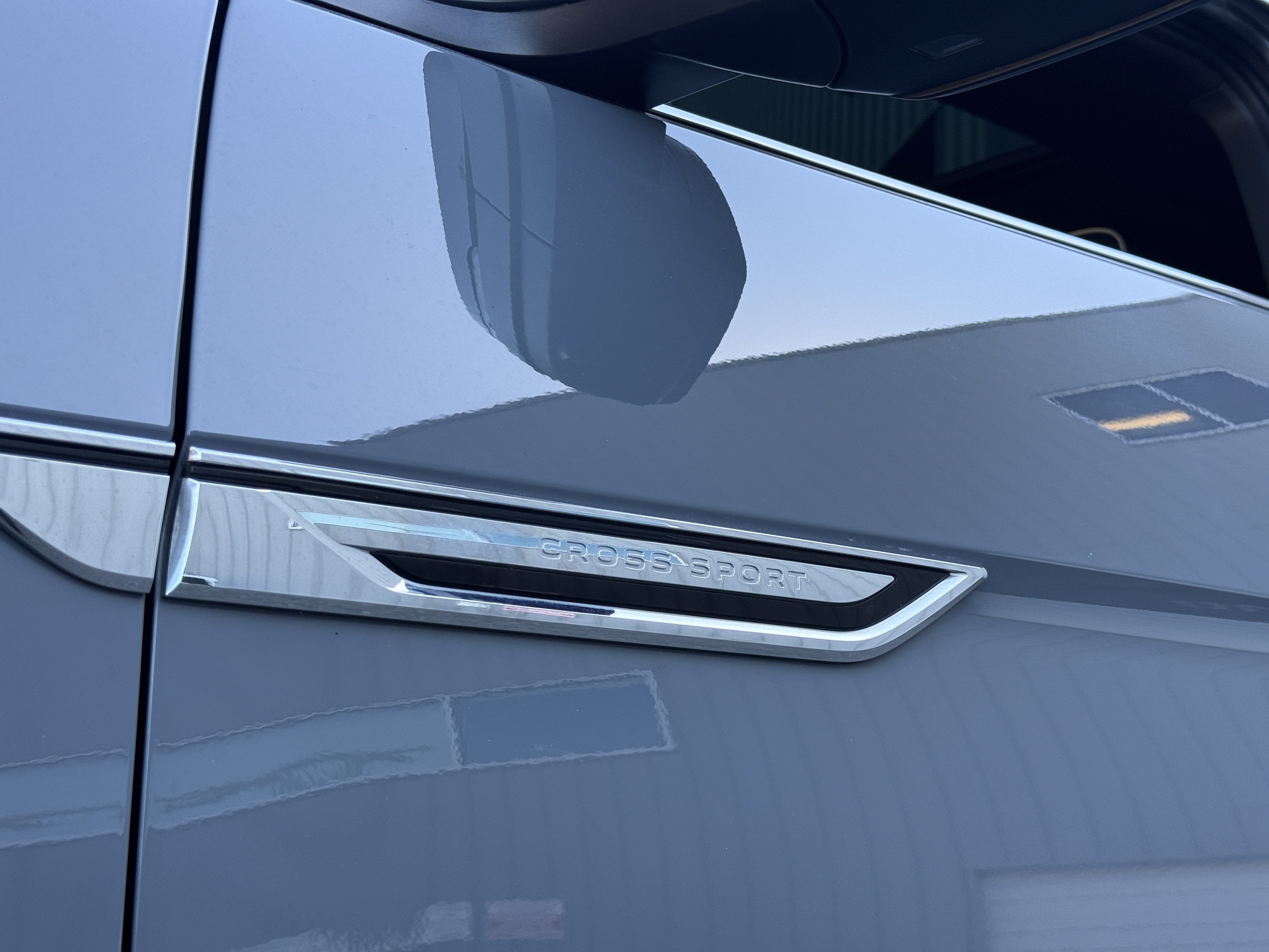 2024 Volkswagen Atlas Cross Sport SEL Premium R-Line 4Motion