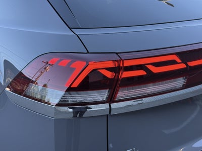 2024 Volkswagen Atlas Cross Sport SEL Premium R-Line 4Motion