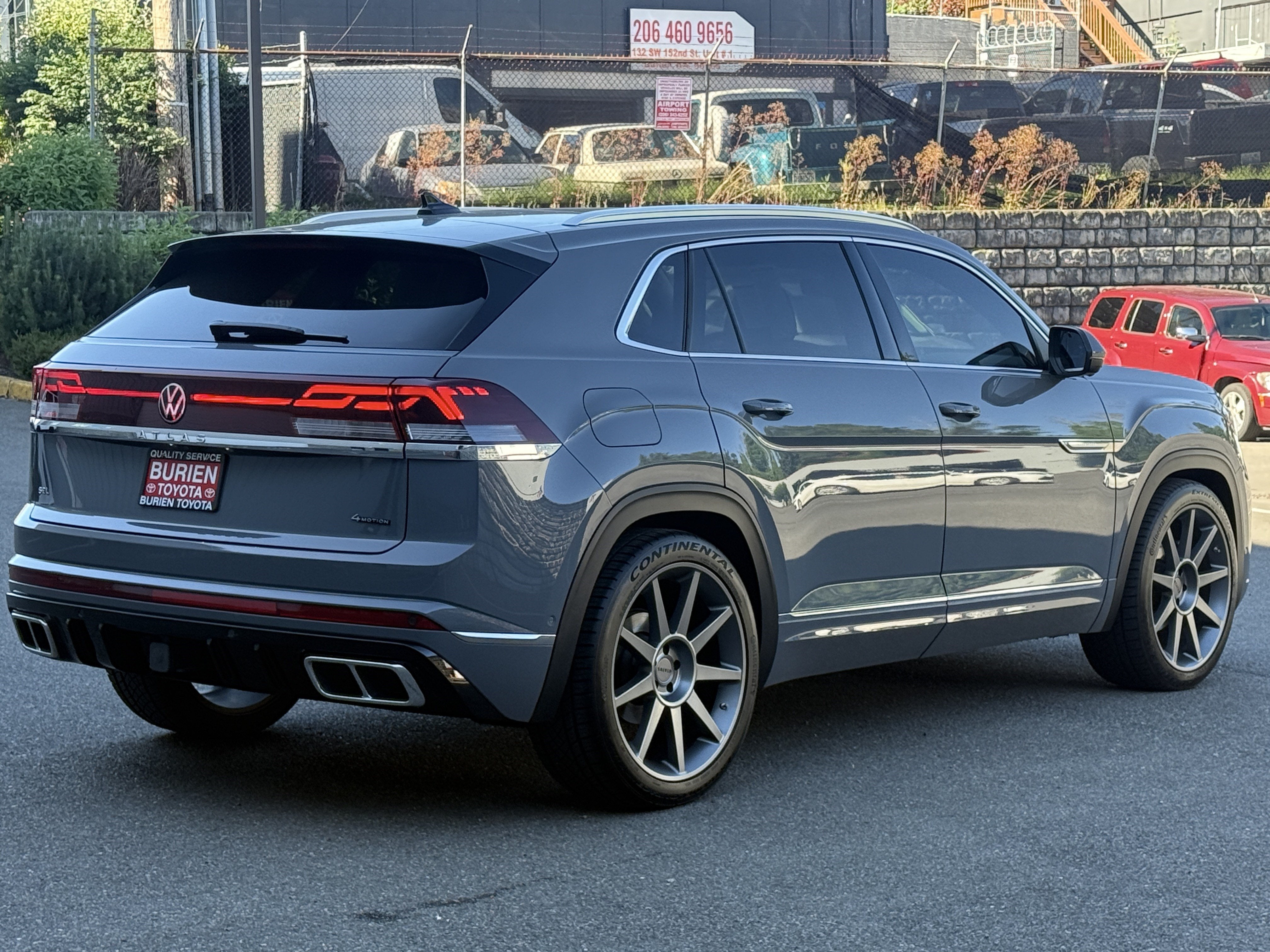 2024 Volkswagen Atlas Cross Sport SEL Premium R-Line 4Motion