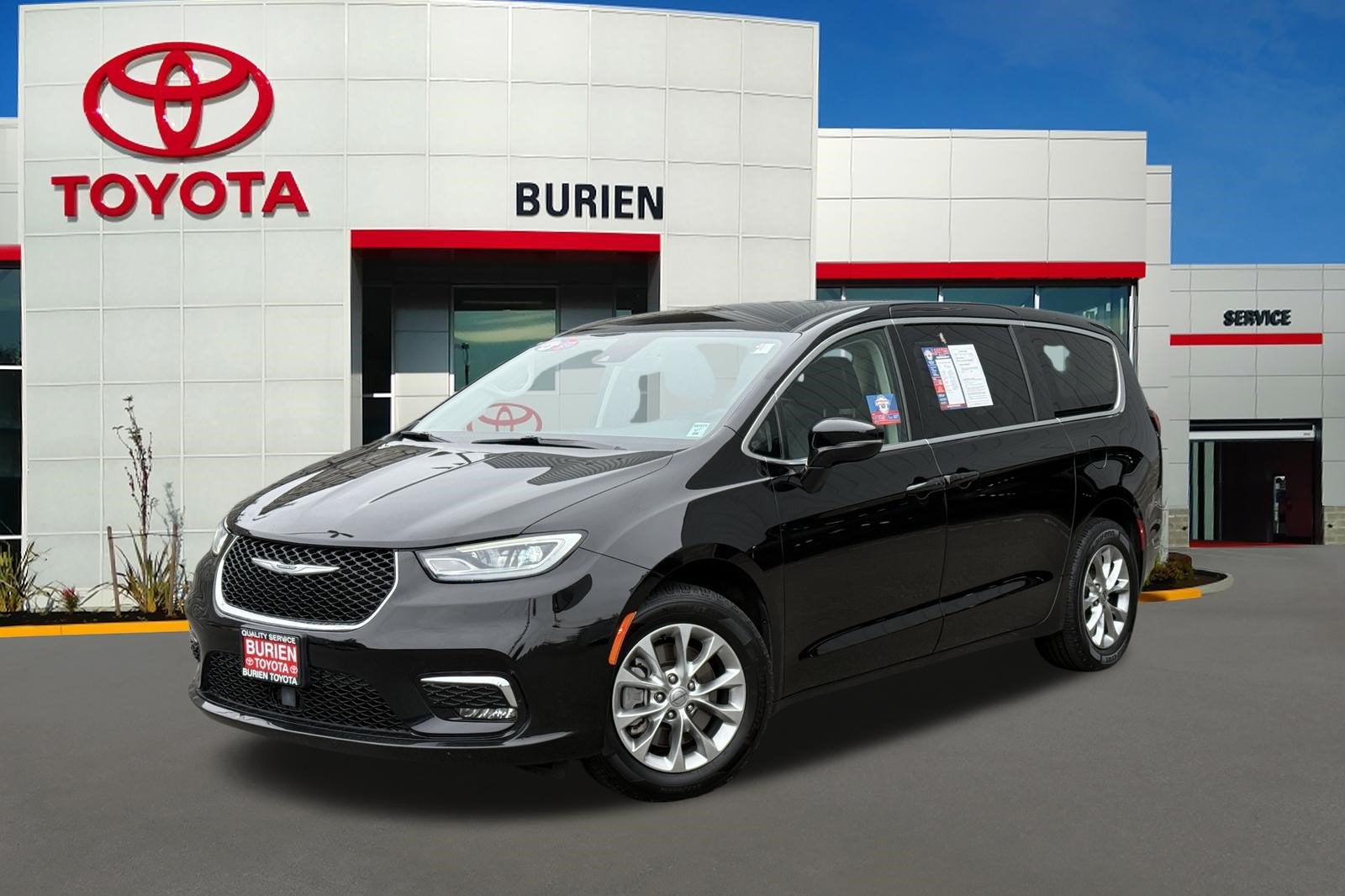 2024 Chrysler Pacifica Touring L