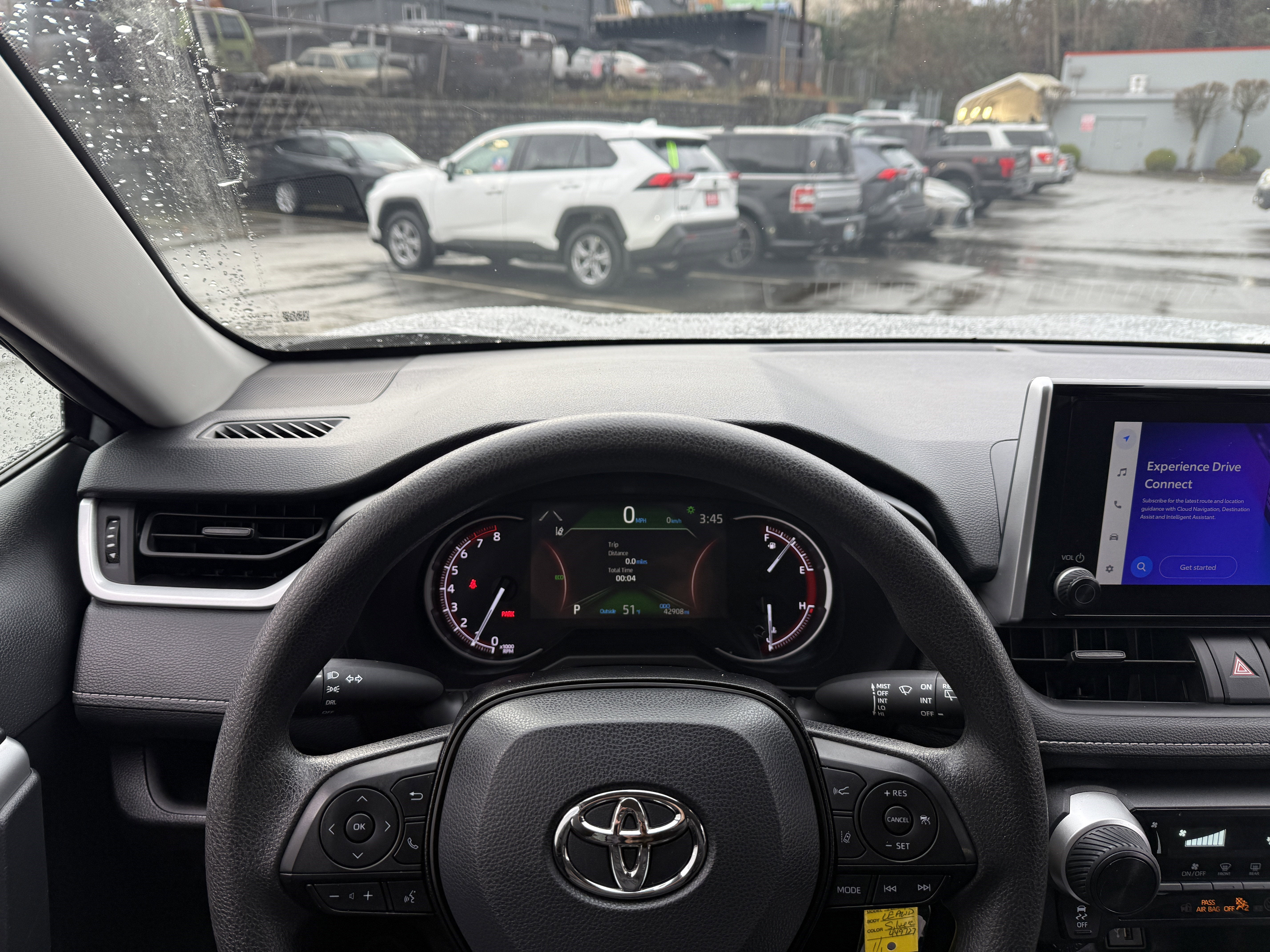 2024 Toyota RAV4 LE