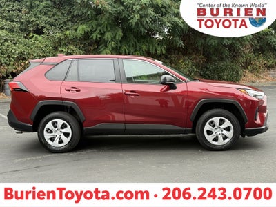 2025 Toyota RAV4 LE
