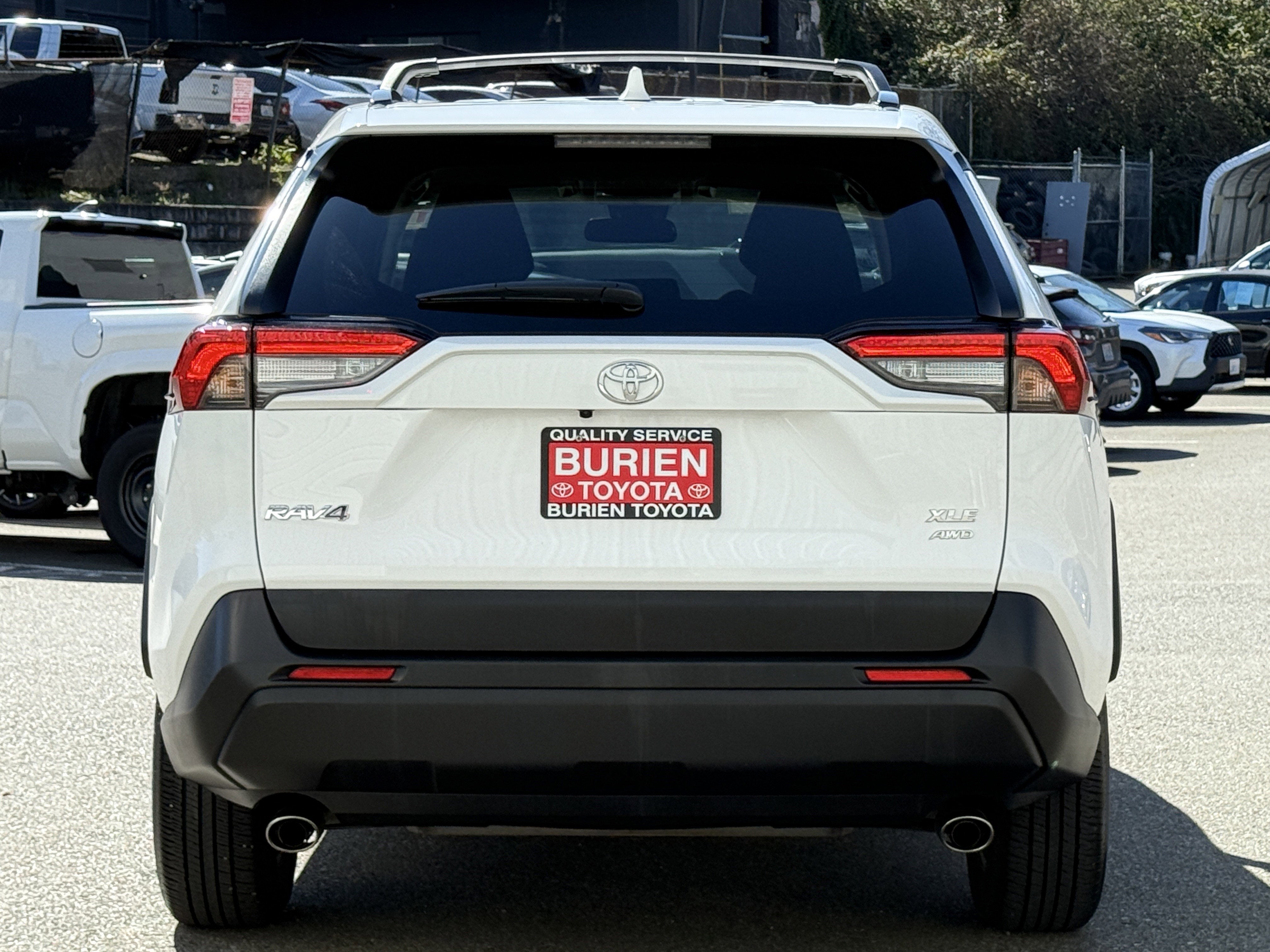 2025 Toyota RAV4 XLE