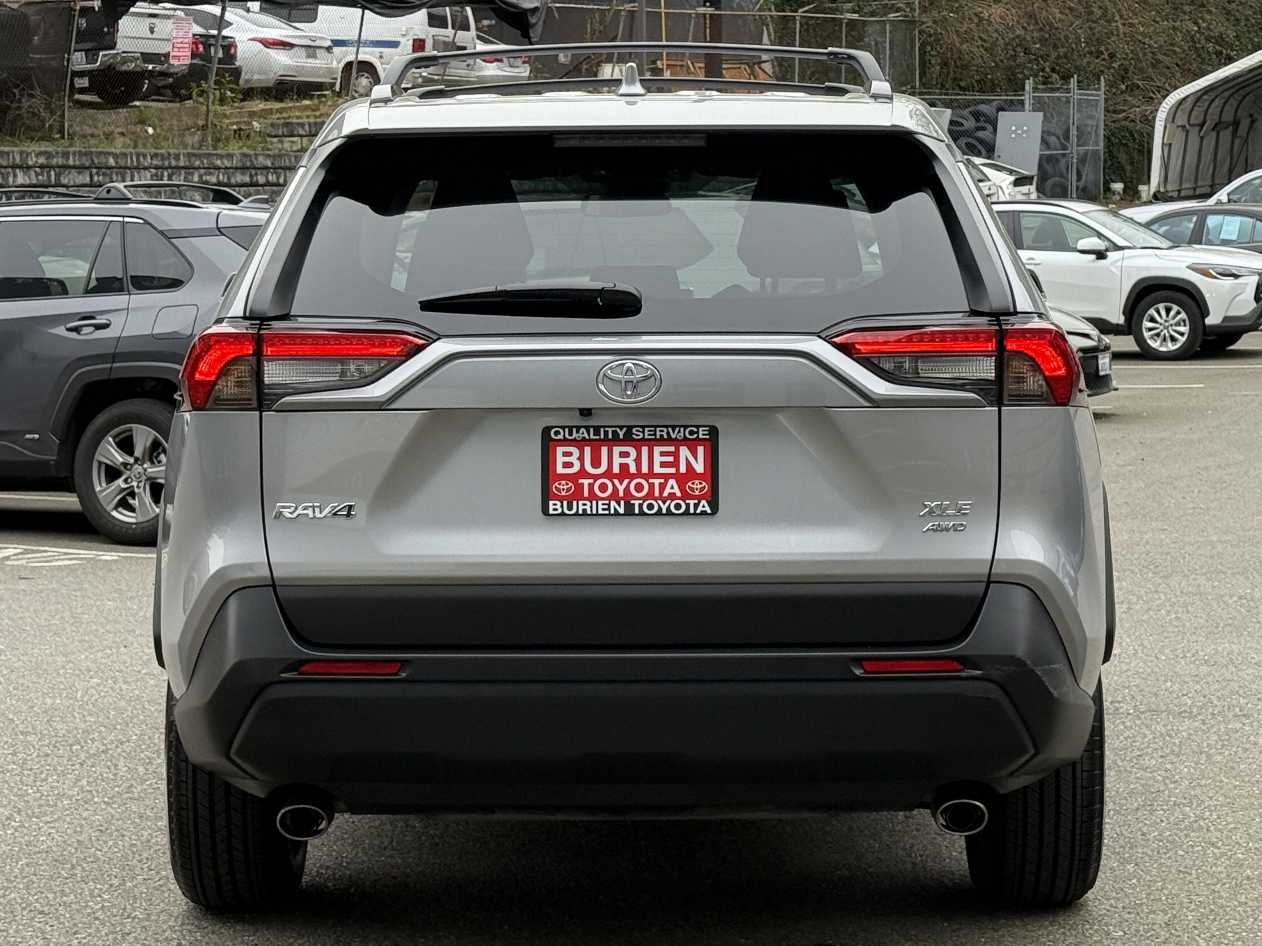 2025 Toyota RAV4 XLE