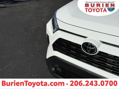 2025 Toyota RAV4 XLE