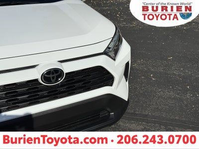 2025 Toyota RAV4 XLE