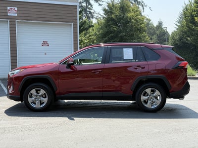 2025 Toyota RAV4 XLE