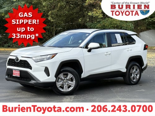 2025 Toyota RAV4 XLE