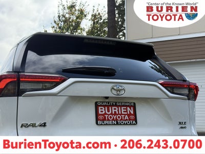 2025 Toyota RAV4 XLE