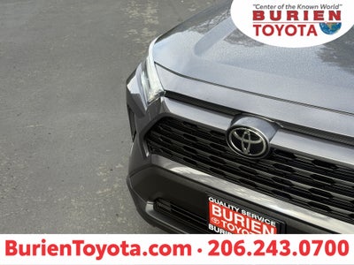 2025 Toyota RAV4 XLE