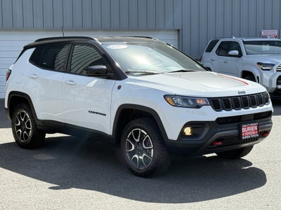 2025 Jeep Compass Trailhawk