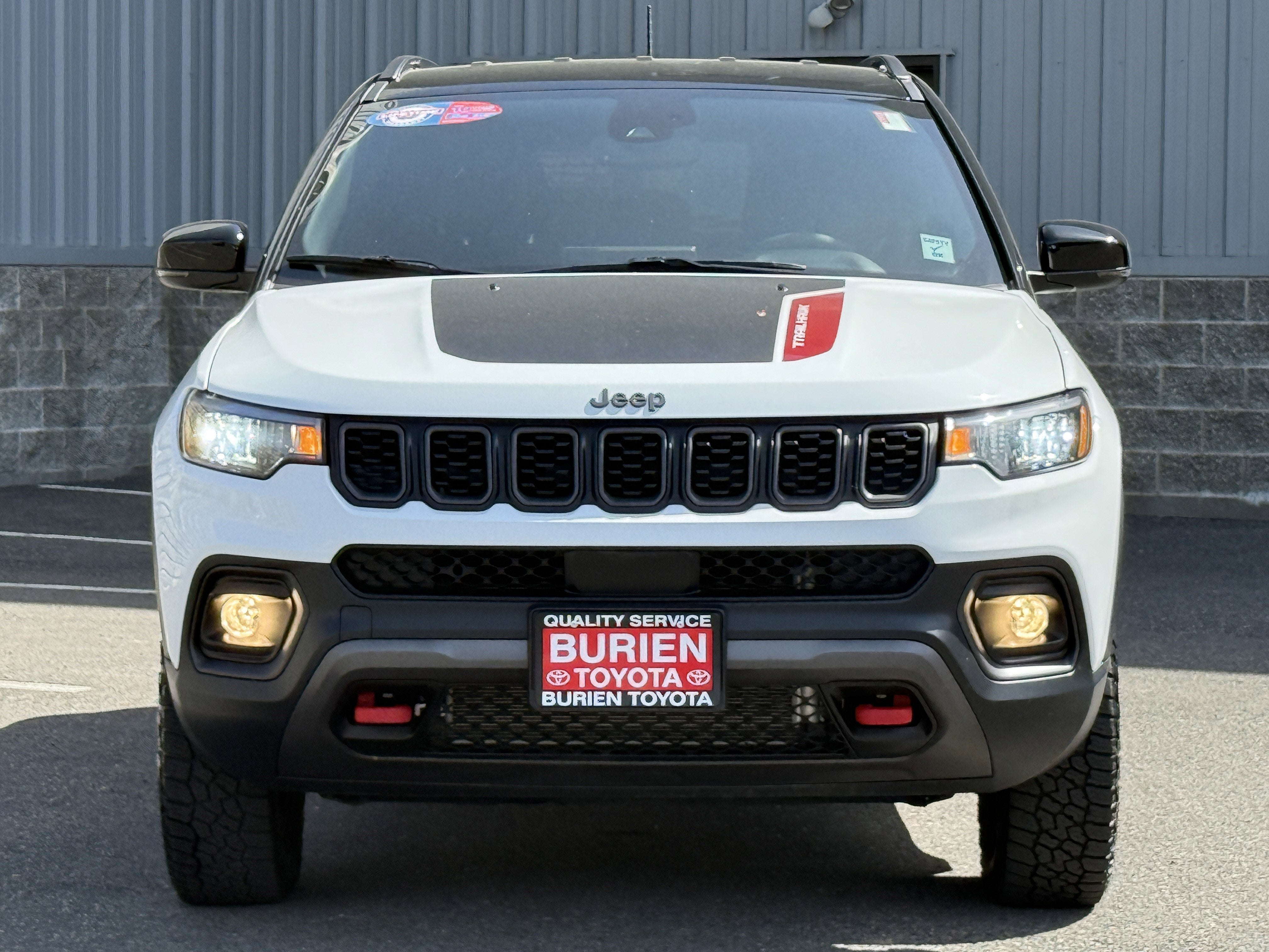 2025 Jeep Compass Trailhawk