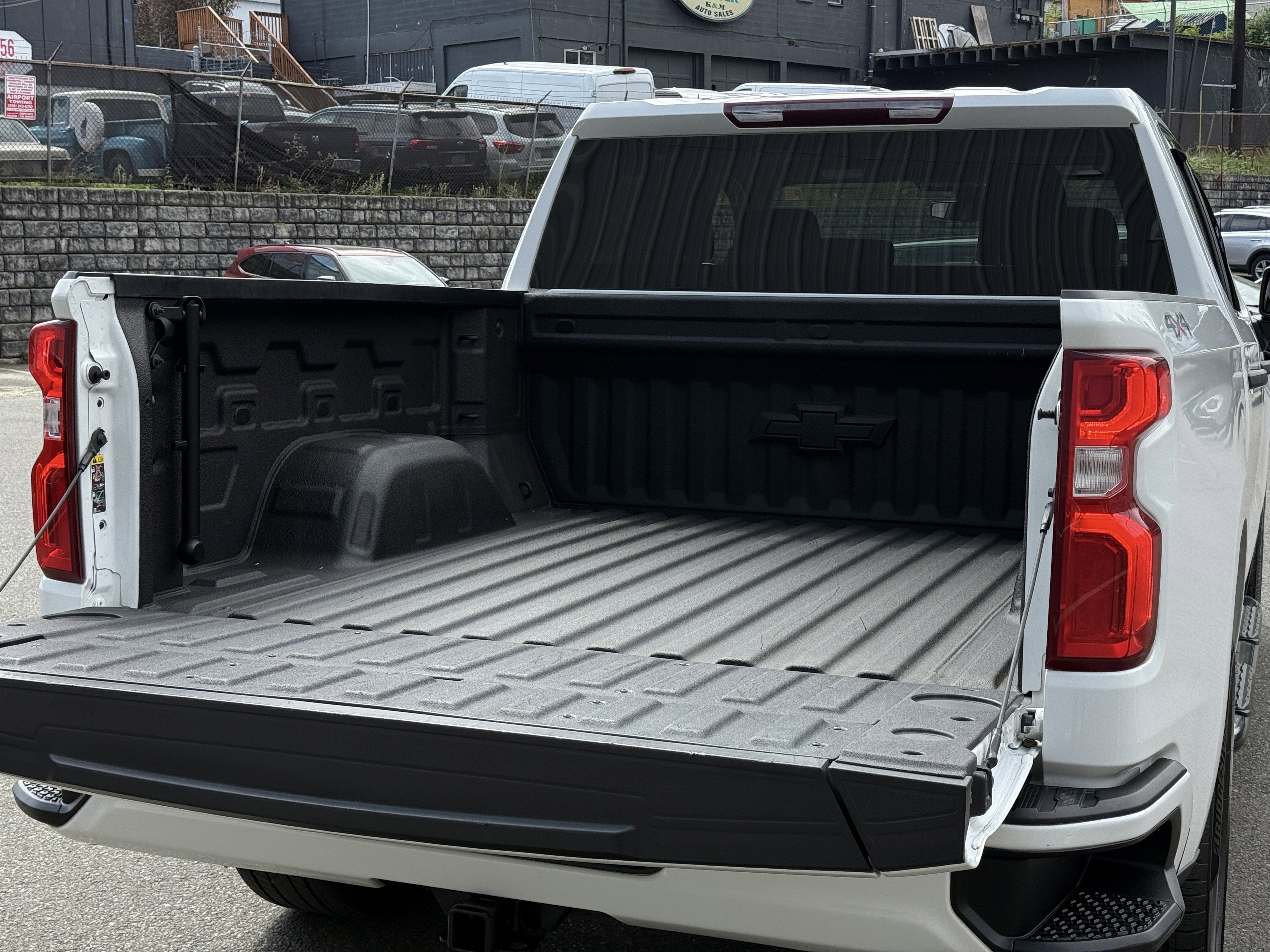 2022 Chevrolet Silverado 1500 LTD Custom