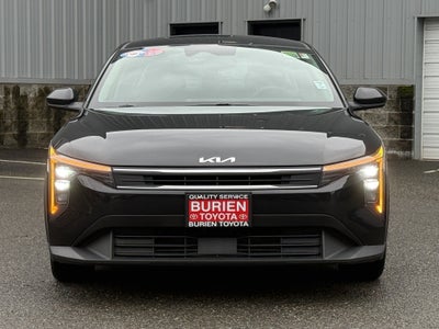 2025 Kia K4 LXS