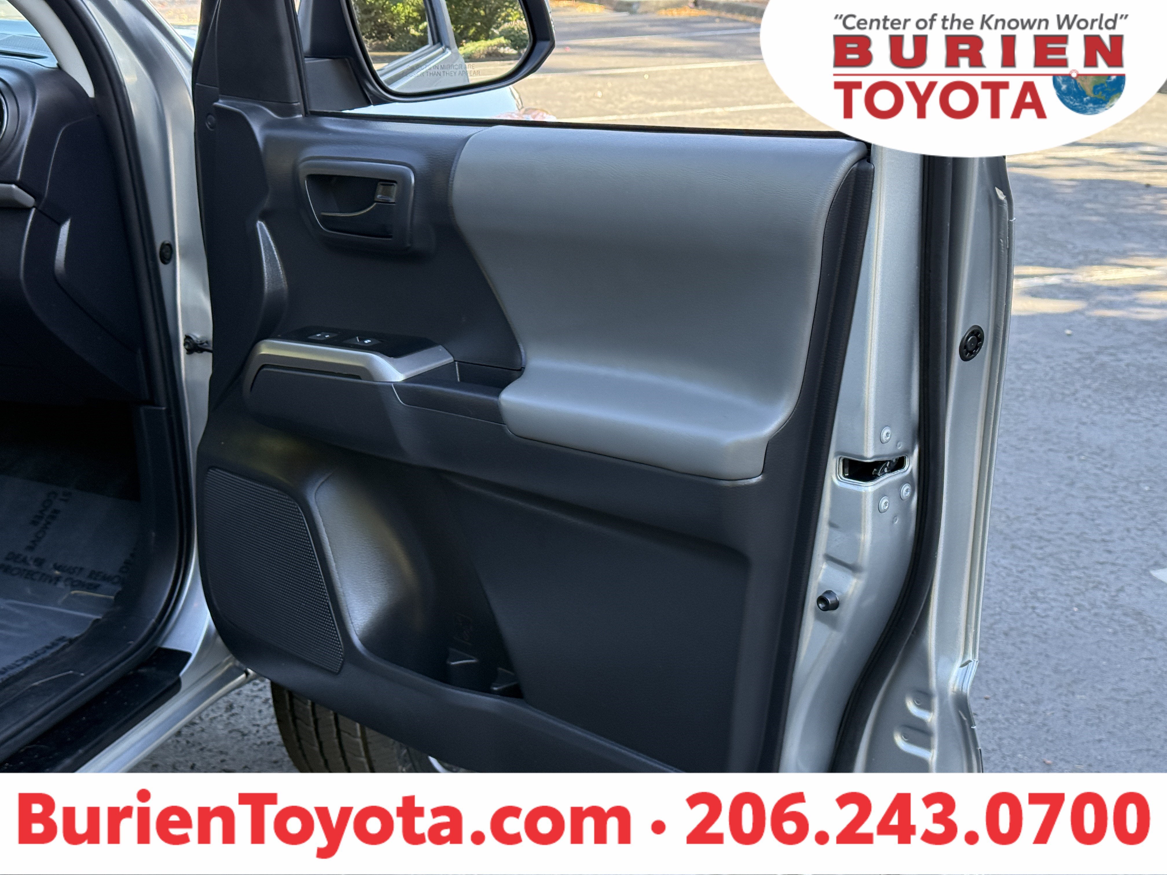 2023 Toyota Tacoma 4WD SR5 V6