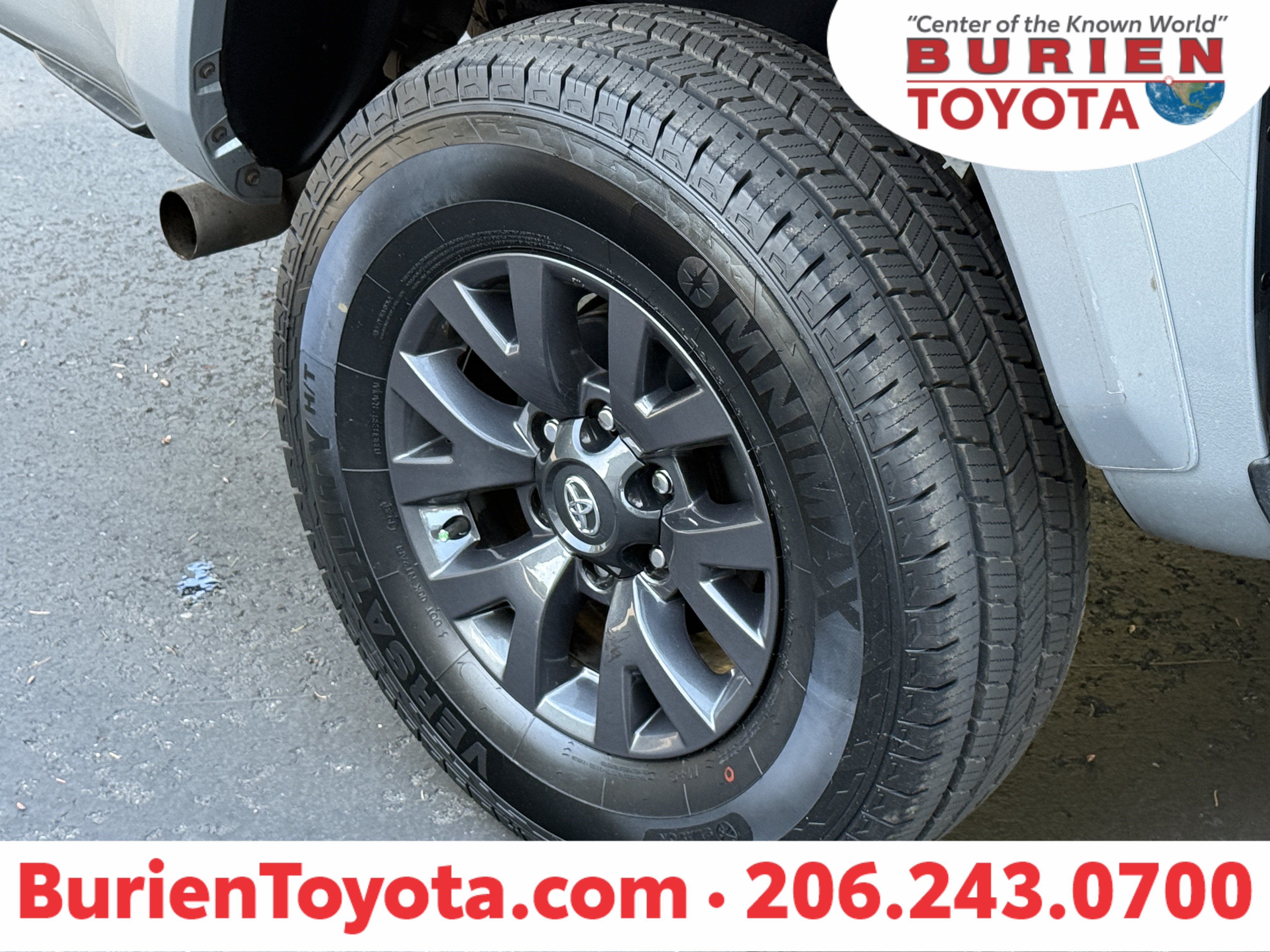 2023 Toyota Tacoma 4WD SR5 V6