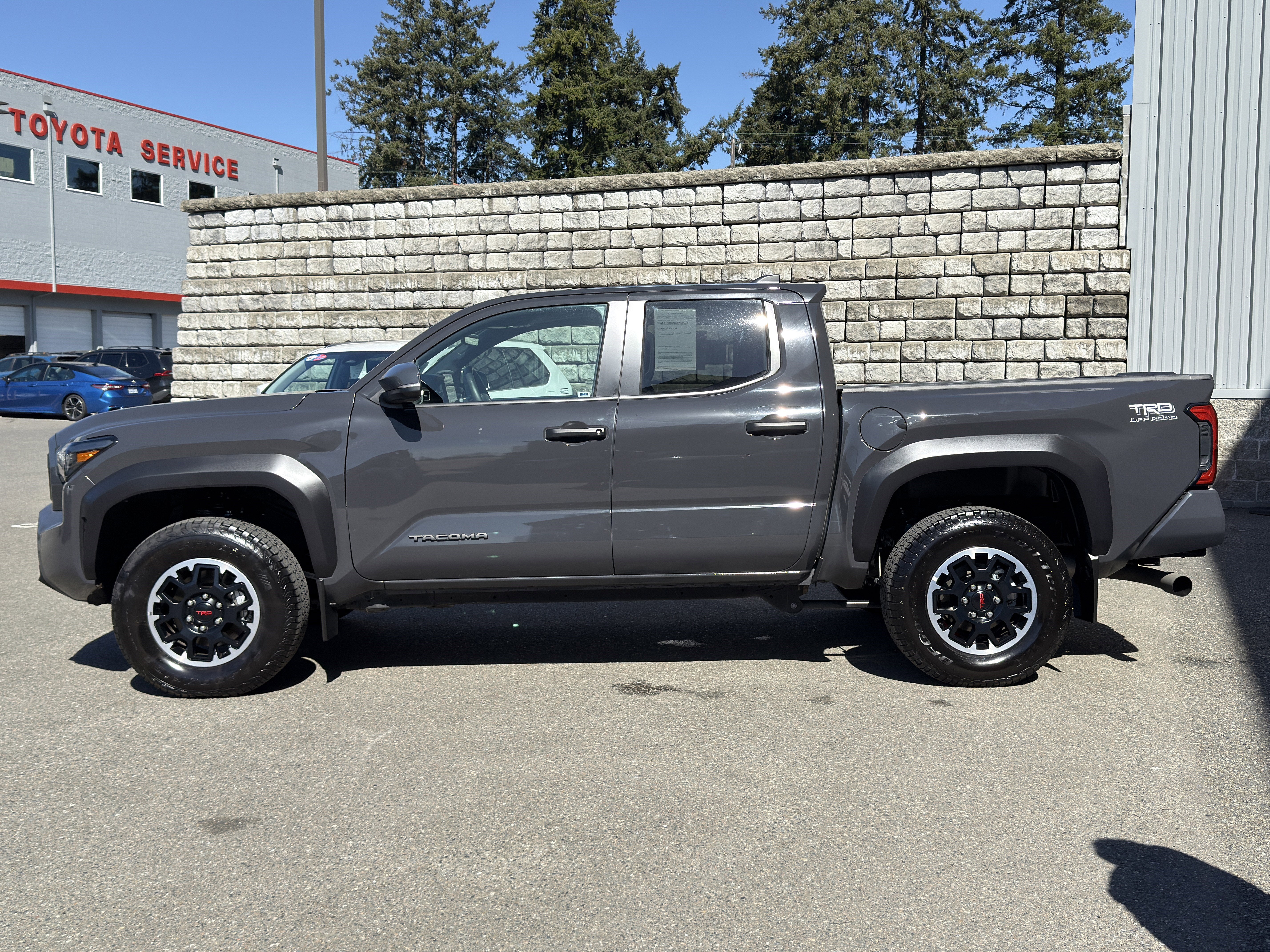 2024 Toyota Tacoma 4WD TRD Off-Road