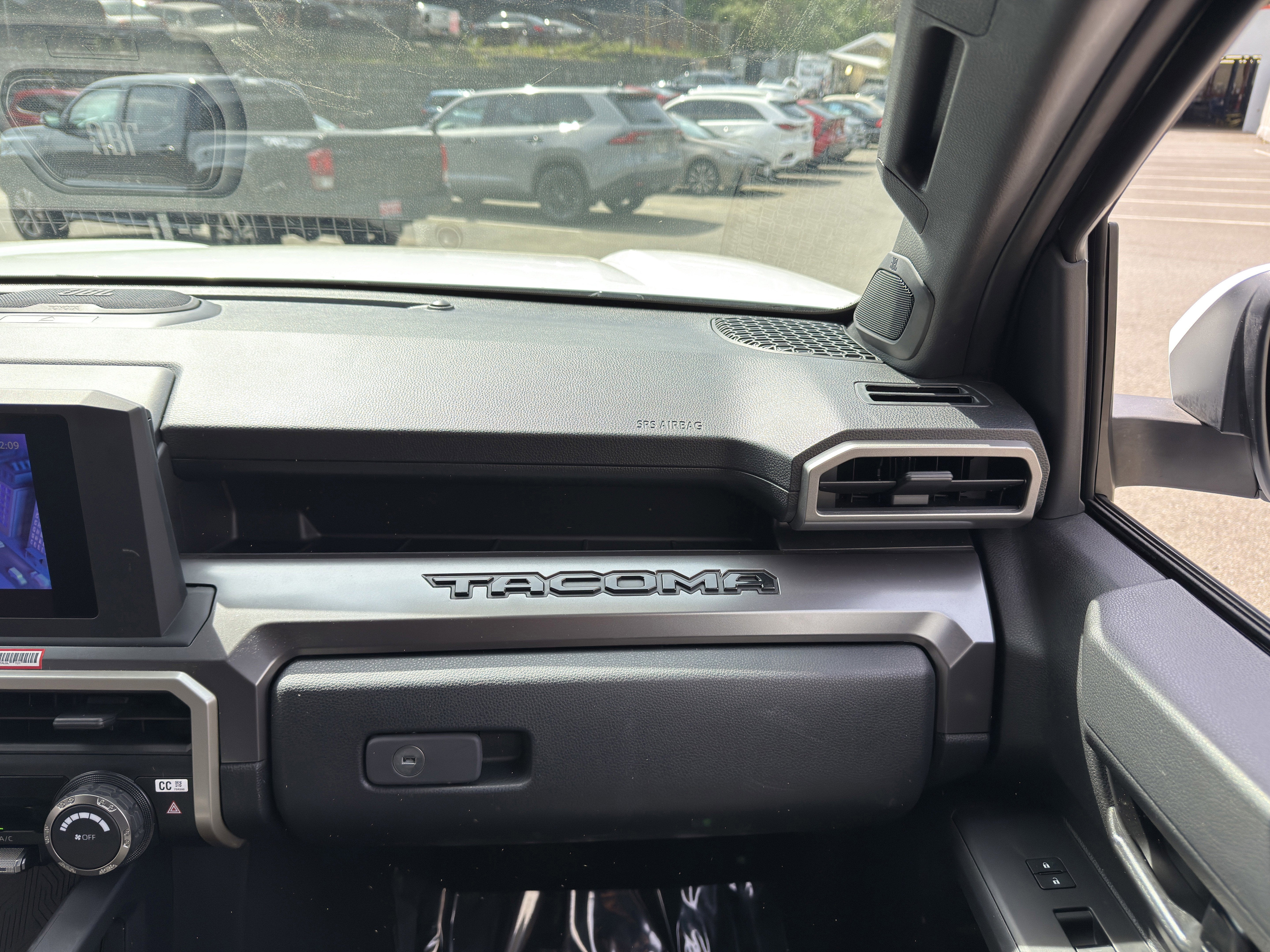 2025 Toyota Tacoma 4WD SR5