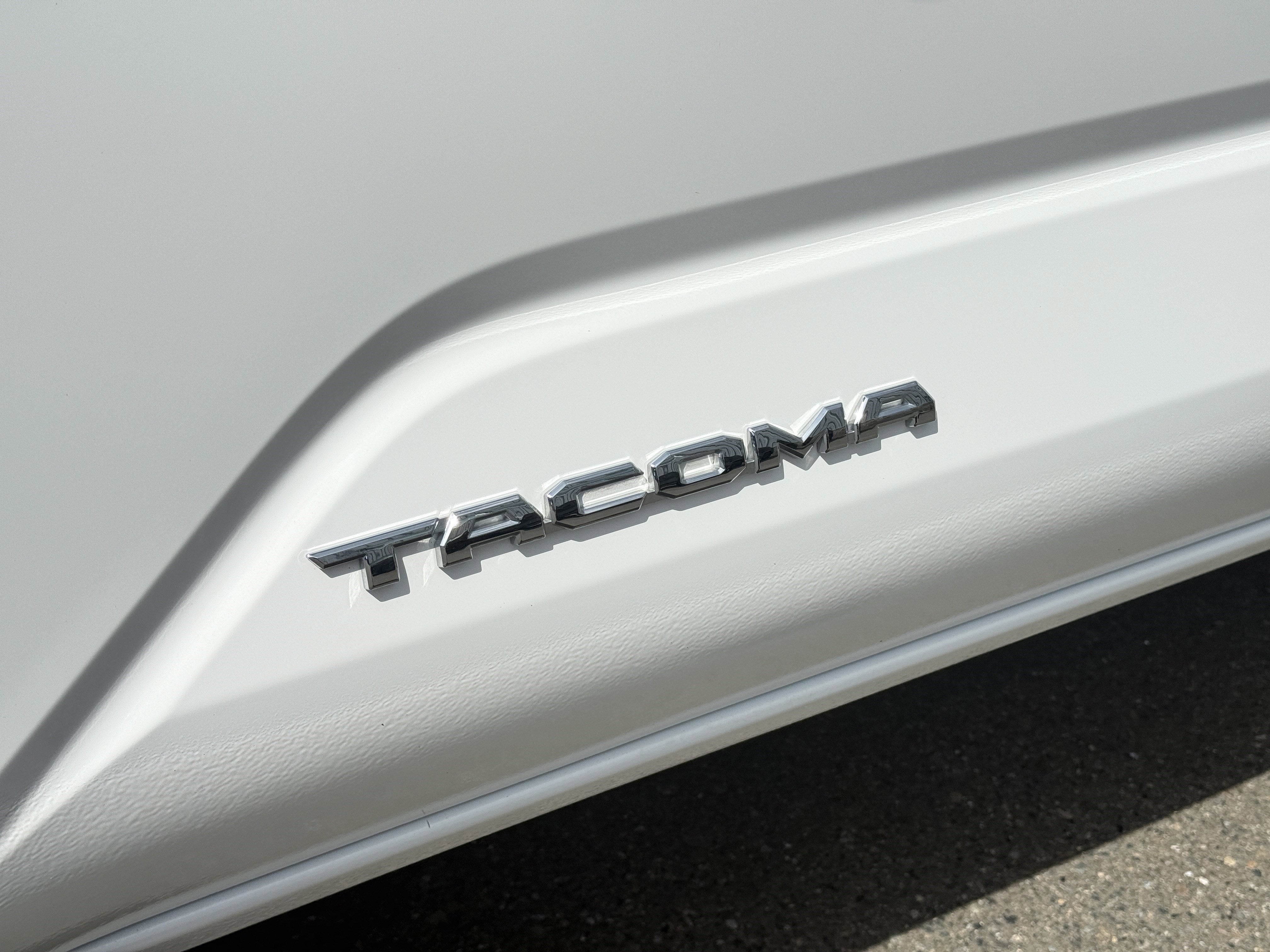2025 Toyota Tacoma 4WD SR5