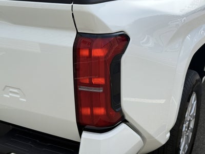 2025 Toyota Tacoma 4WD SR5