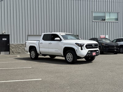 2025 Toyota Tacoma 4WD SR5