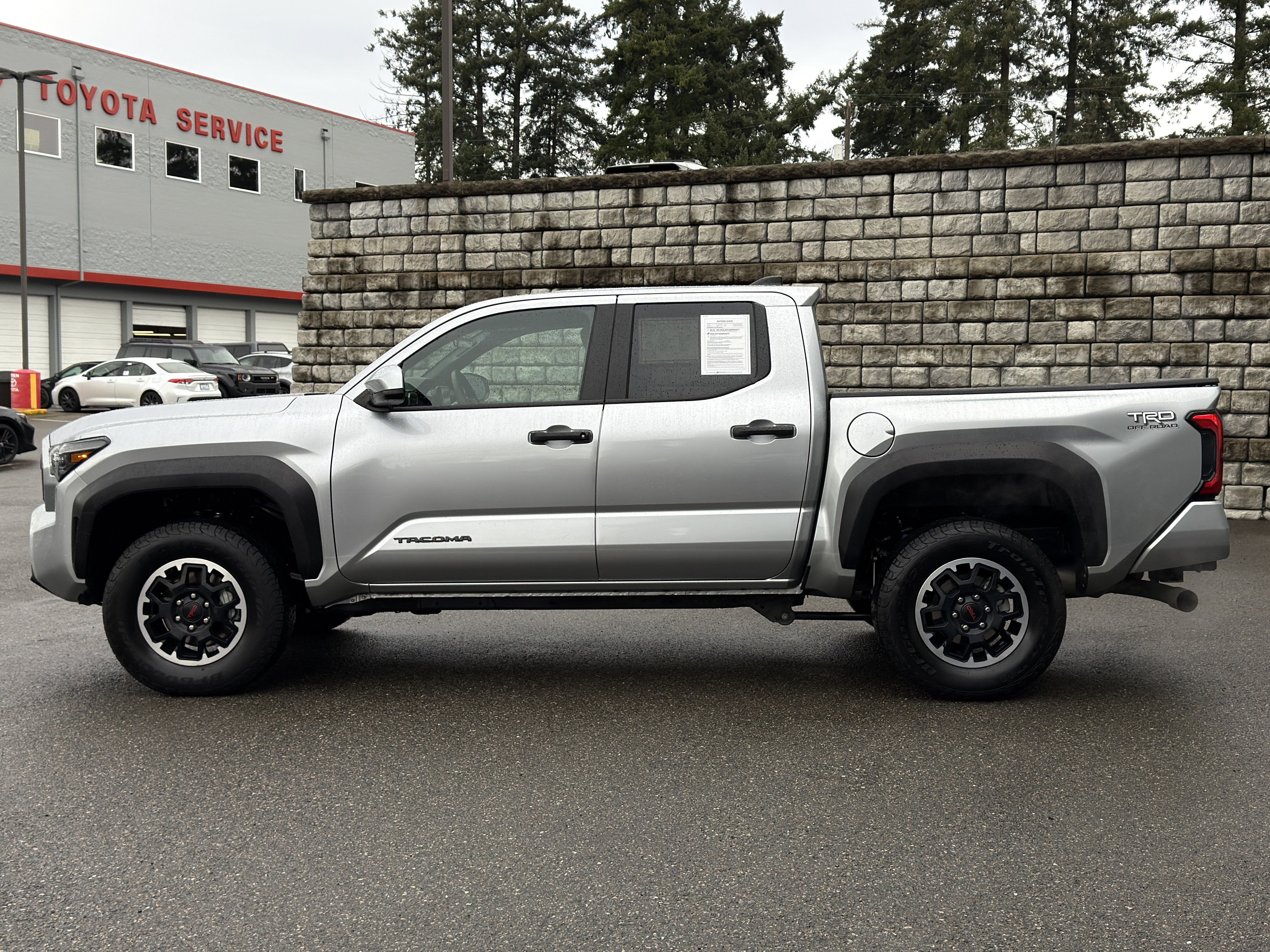2025 Toyota Tacoma 4WD TRD Off-Road