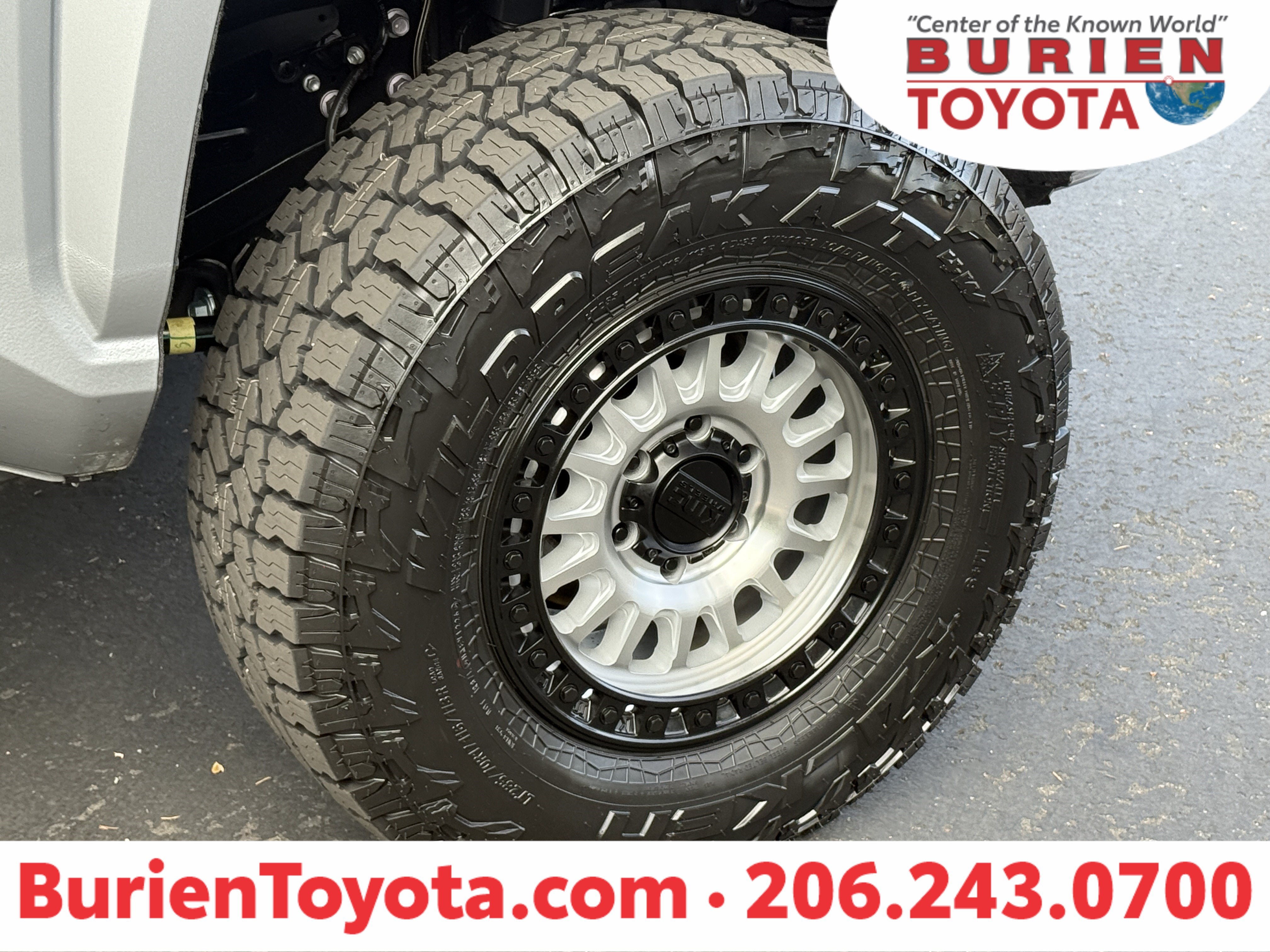 2026 Toyota Tacoma 4WD SR5