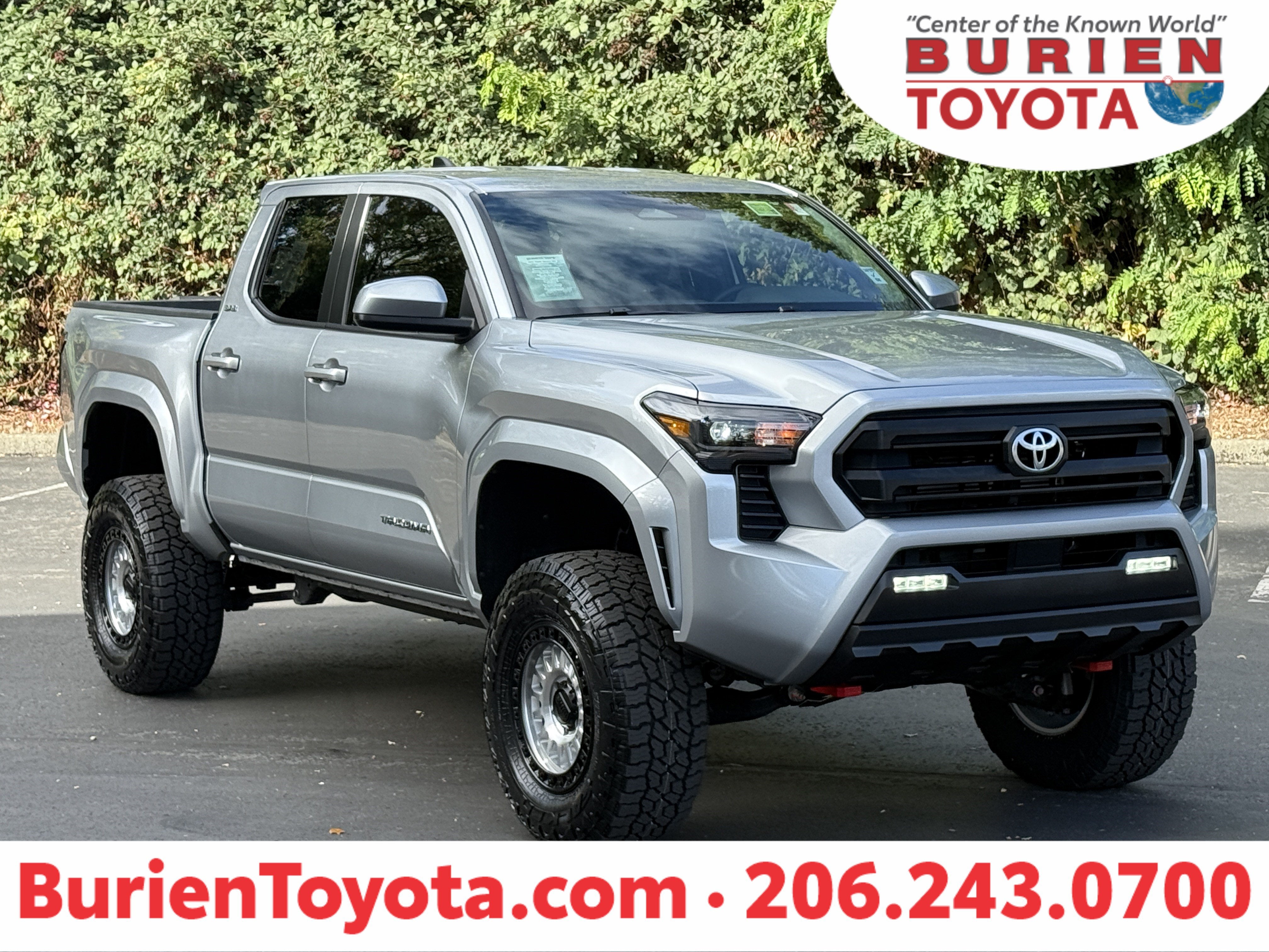 2026 Toyota Tacoma 4WD SR5