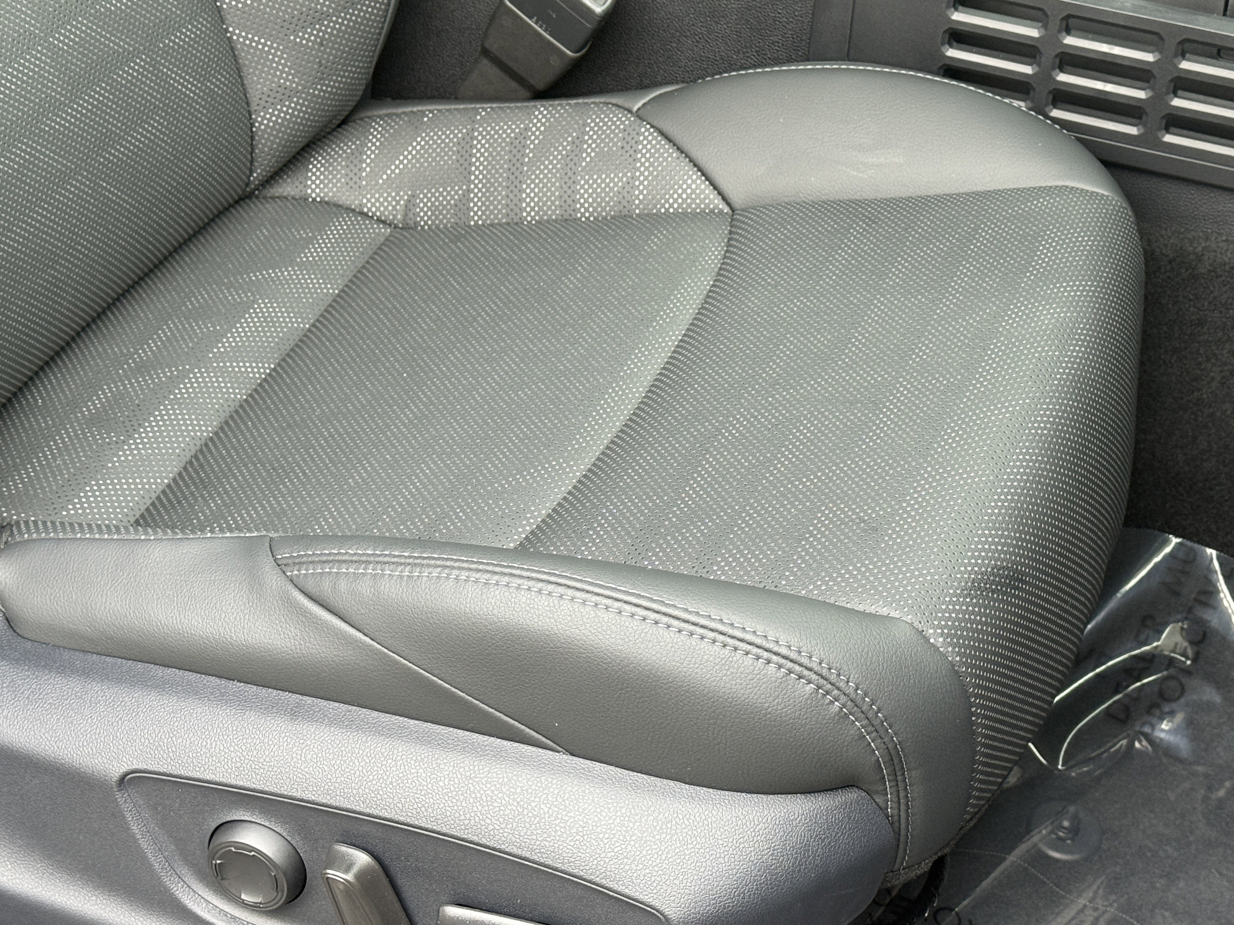 2024 Toyota Tacoma 4WD TRD Off-Road