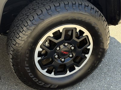 2024 Toyota Tacoma 4WD TRD Off-Road