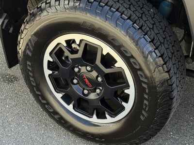 2024 Toyota Tacoma 4WD TRD Off-Road