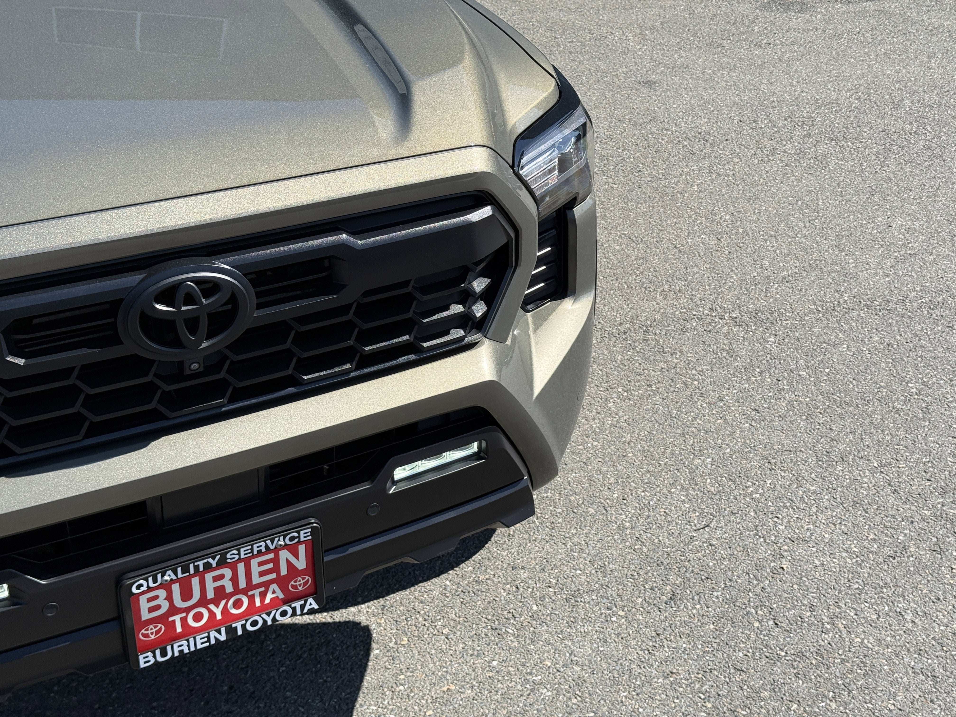 2024 Toyota Tacoma 4WD TRD Off-Road