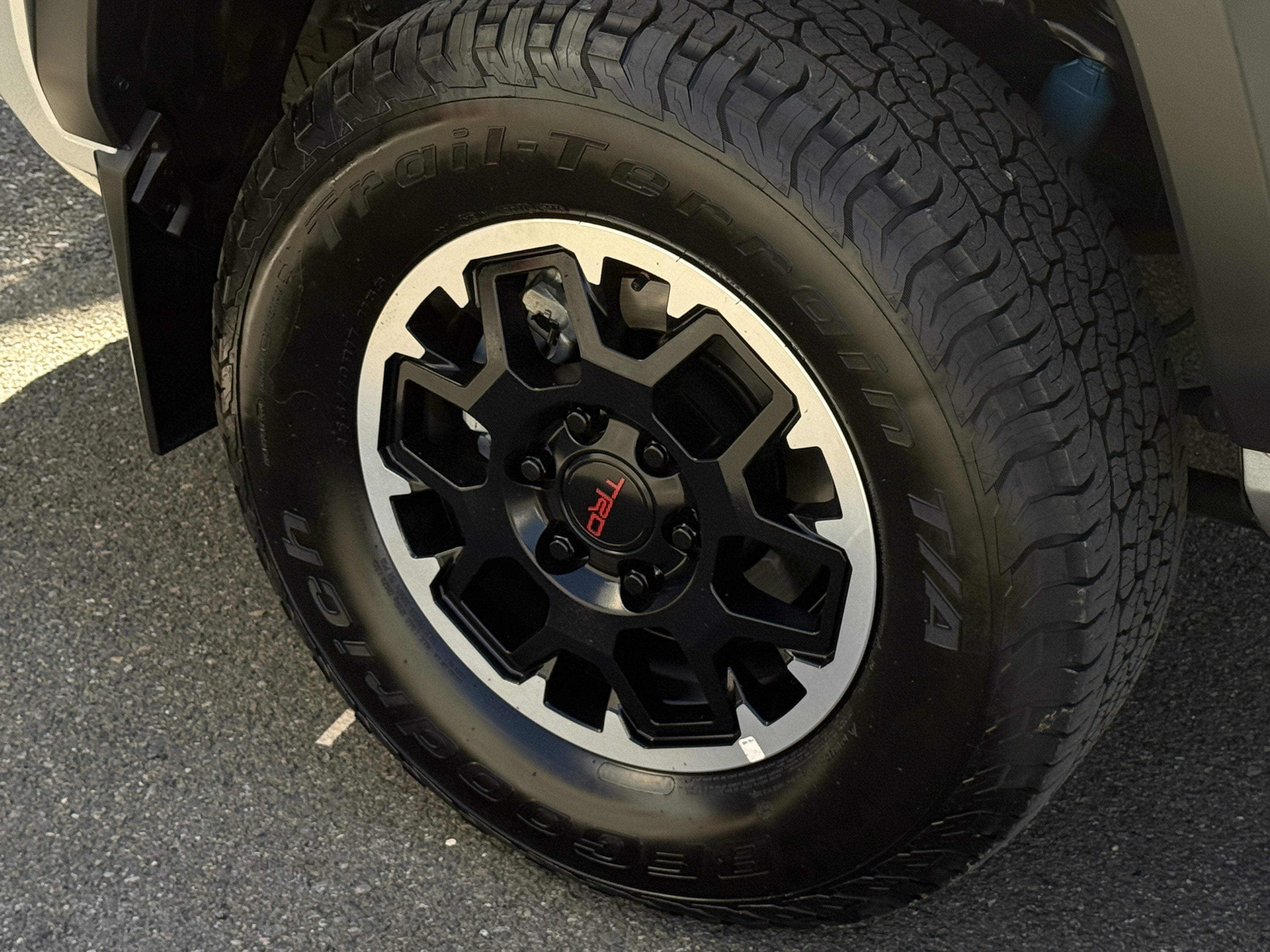 2024 Toyota Tacoma 4WD TRD Off-Road