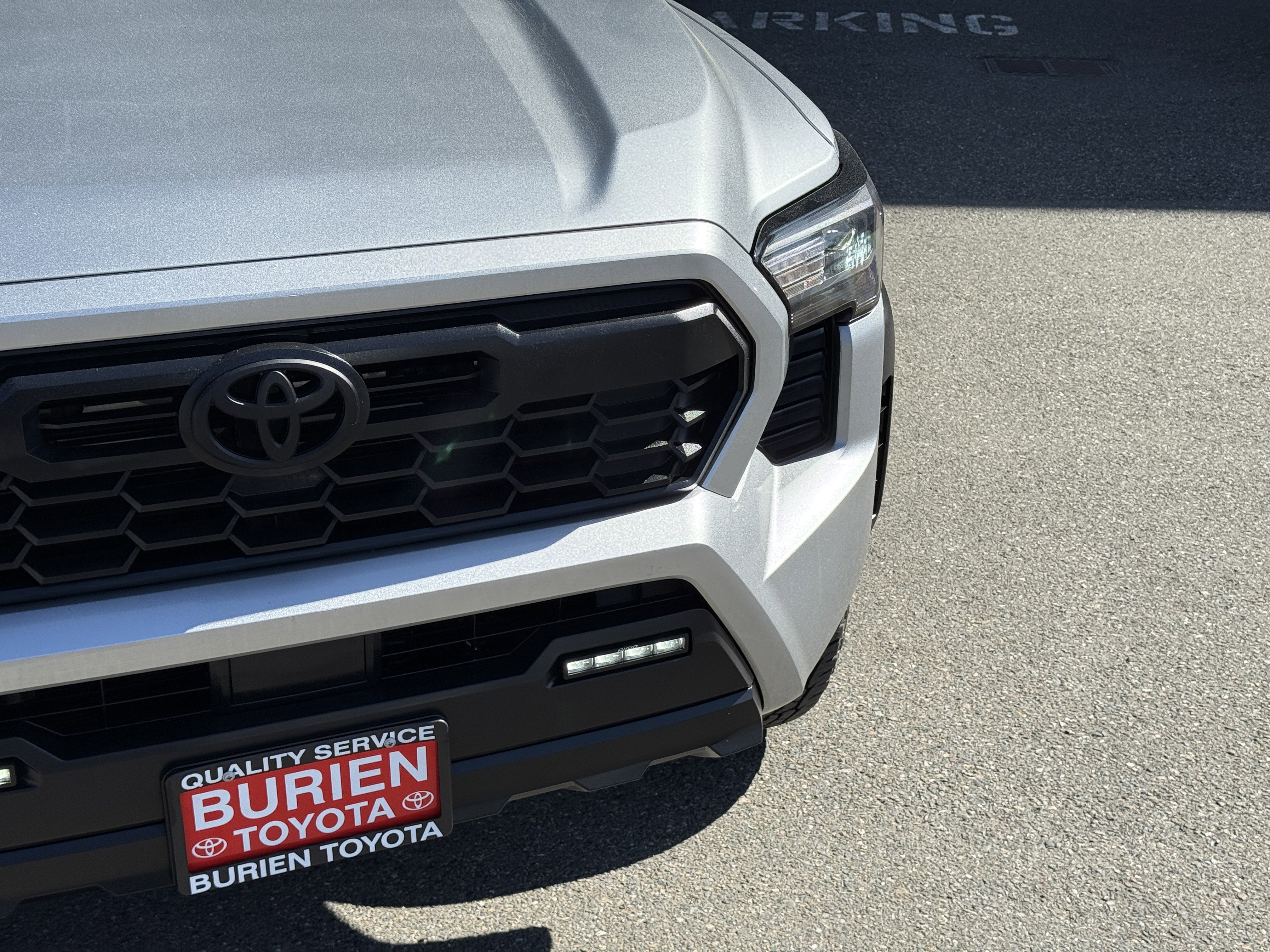 2024 Toyota Tacoma 4WD TRD Off-Road