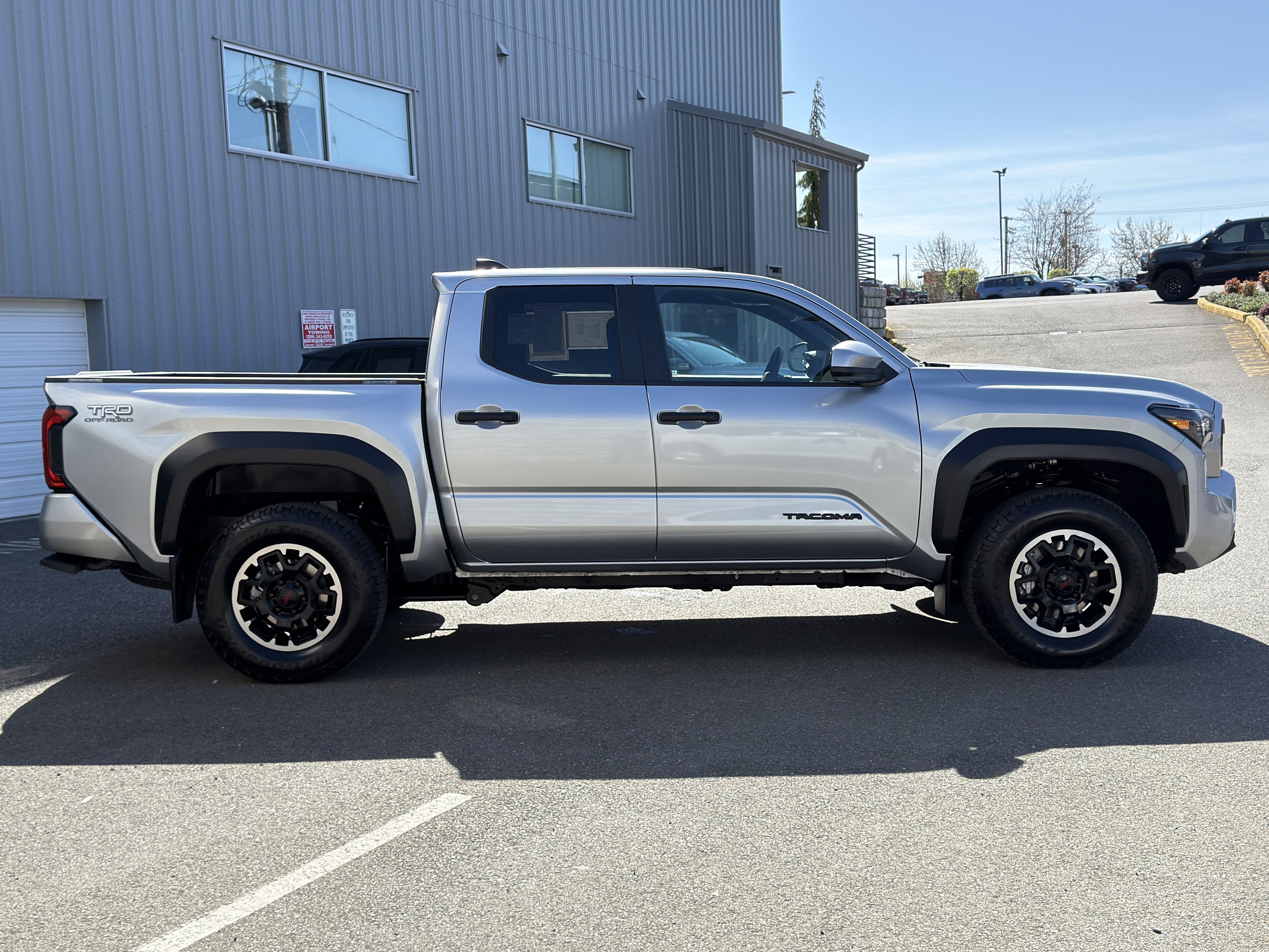 2024 Toyota Tacoma 4WD TRD Off-Road