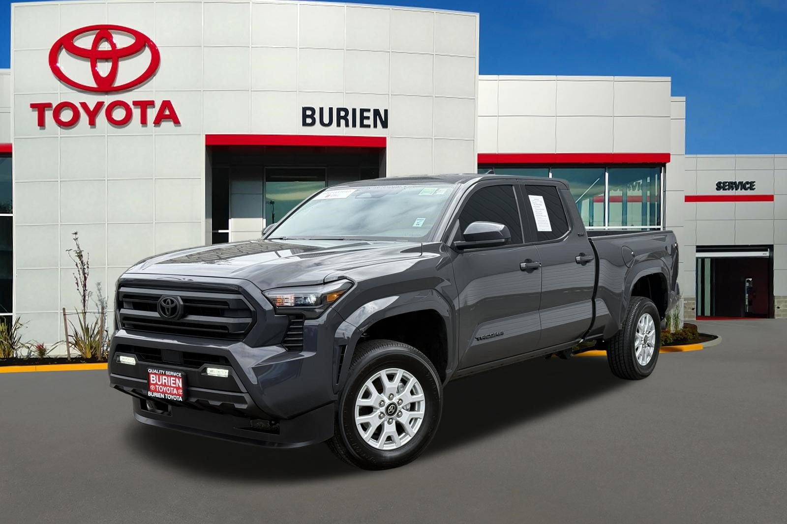 2025 Toyota Tacoma 4WD SR5