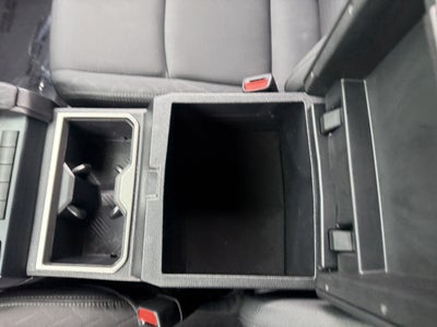 2025 Toyota Tacoma 4WD SR5