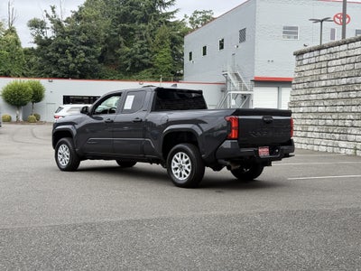 2025 Toyota Tacoma 4WD SR5